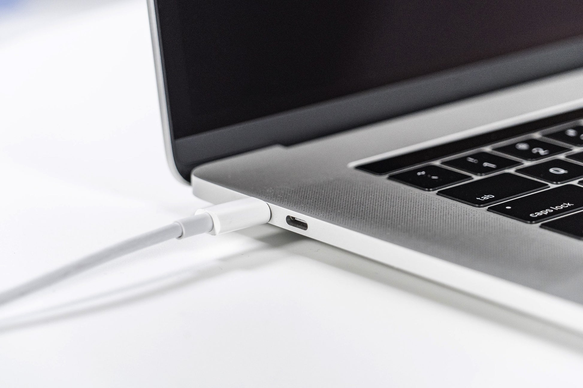MacBook Pro (2019) 15-inch Silver | Techable