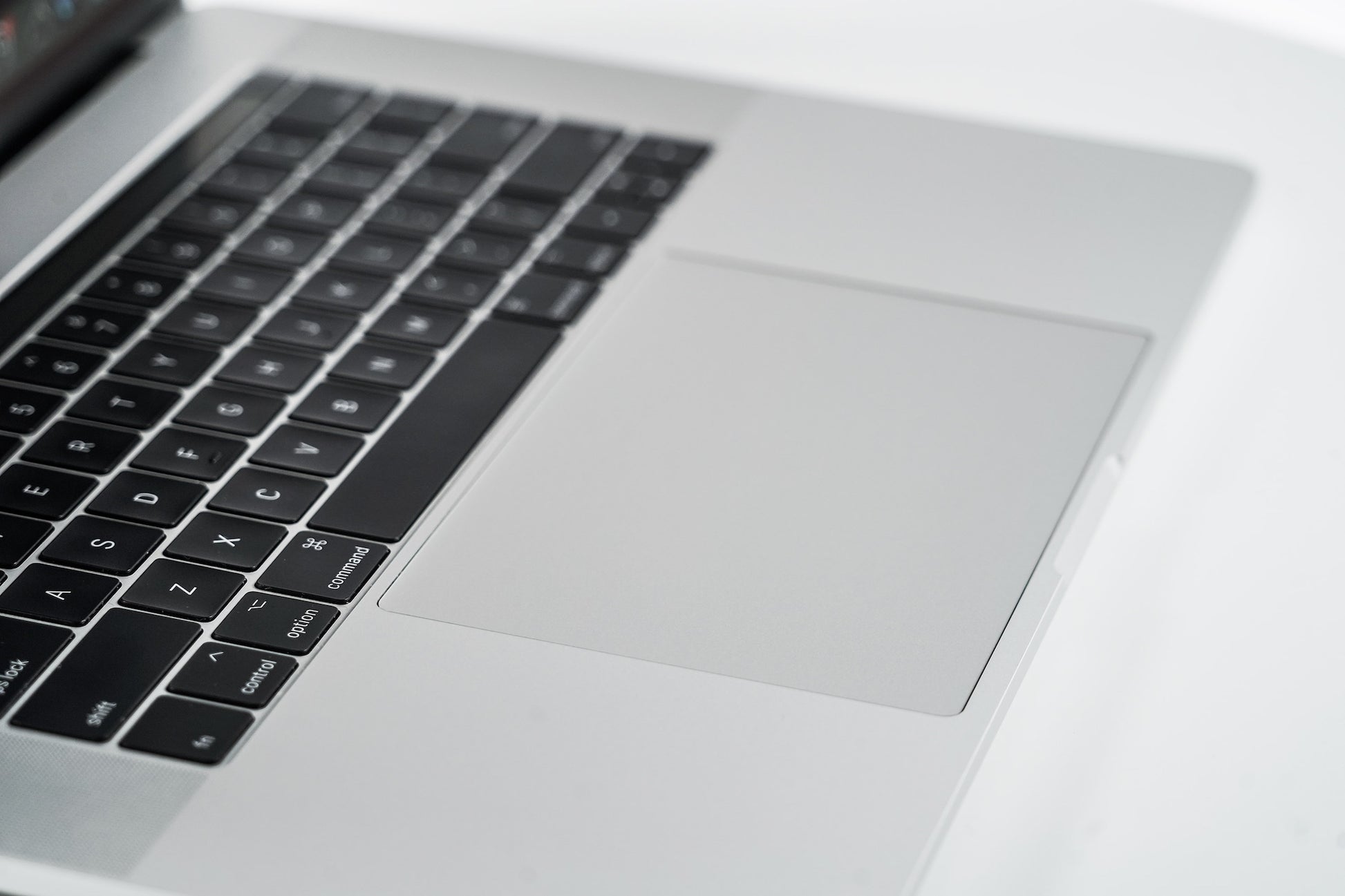 MacBook Pro (2019) 15-inch Silver | Techable