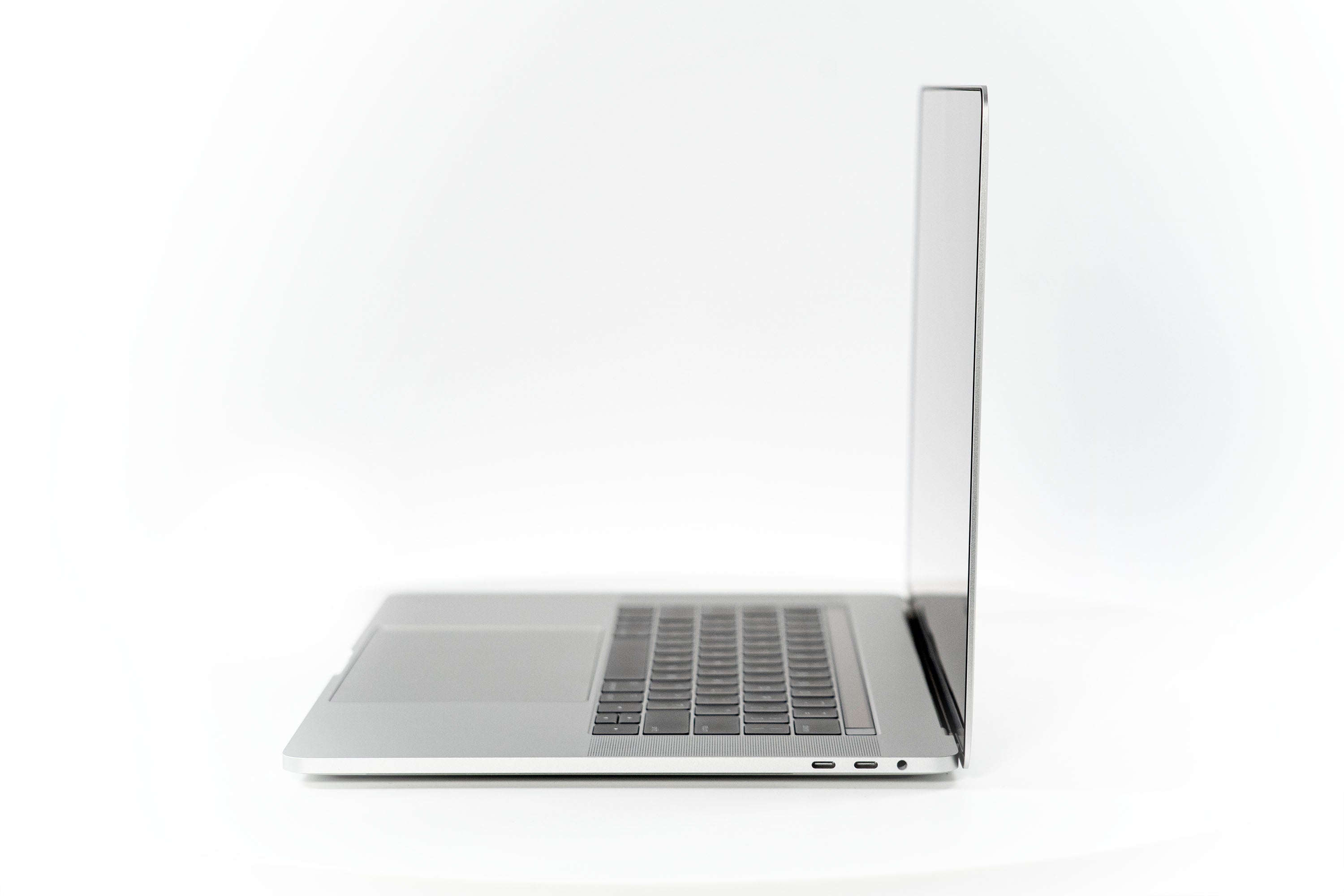 MacBook Pro 15″ (2017) i7 3.1GHz • 16GB/512GB – 99 Cycles | Techable