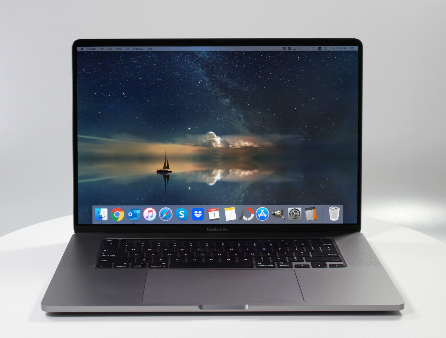 MacBook Pro (2019) 16-Inch - 2.4GHz Core i9 - 5600M - 64GB - 8TB SSD -  Space Grey