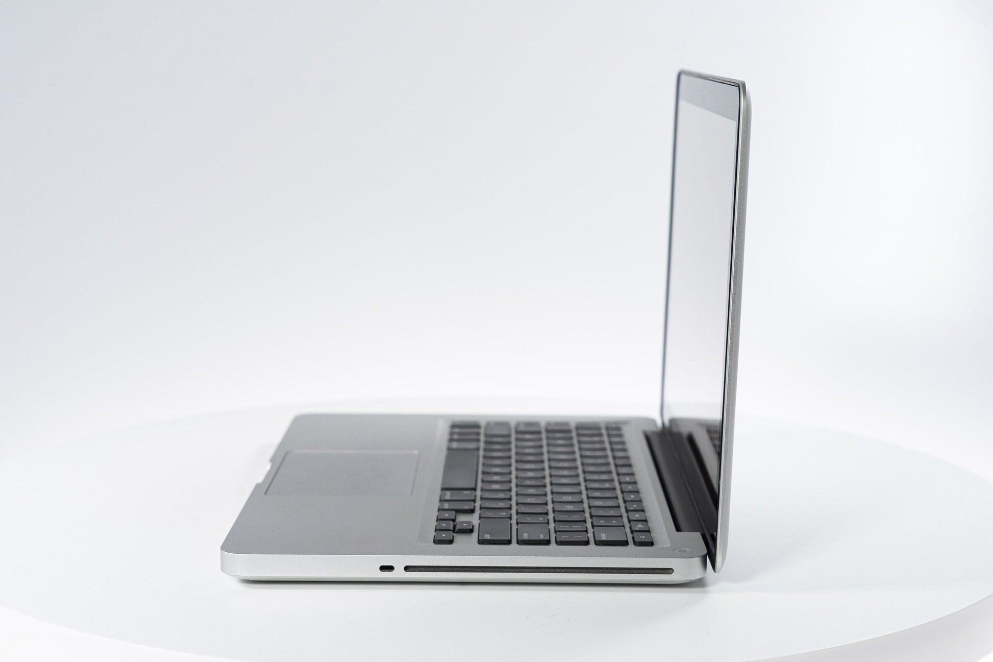 Apple MacBook Pro (13-inch Early 2011) 2.3 GHz 8GB RAM 2TB SSD (Silver) - Techable