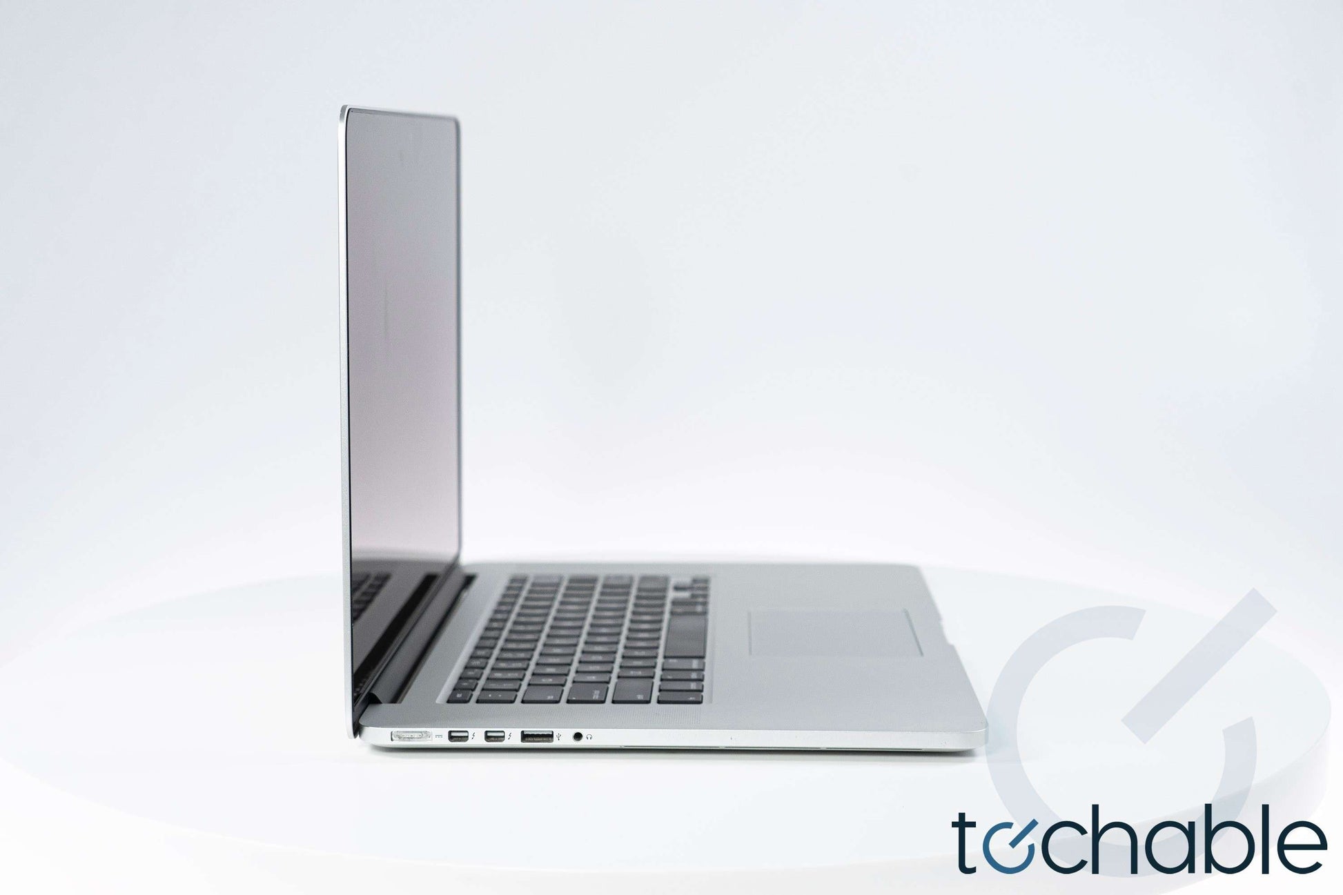 MacBook Pro (Mid 2015) 15-Inch - 2.5GHz Core i7 (IG) - 16GB RAM 2TB SSD - Techable