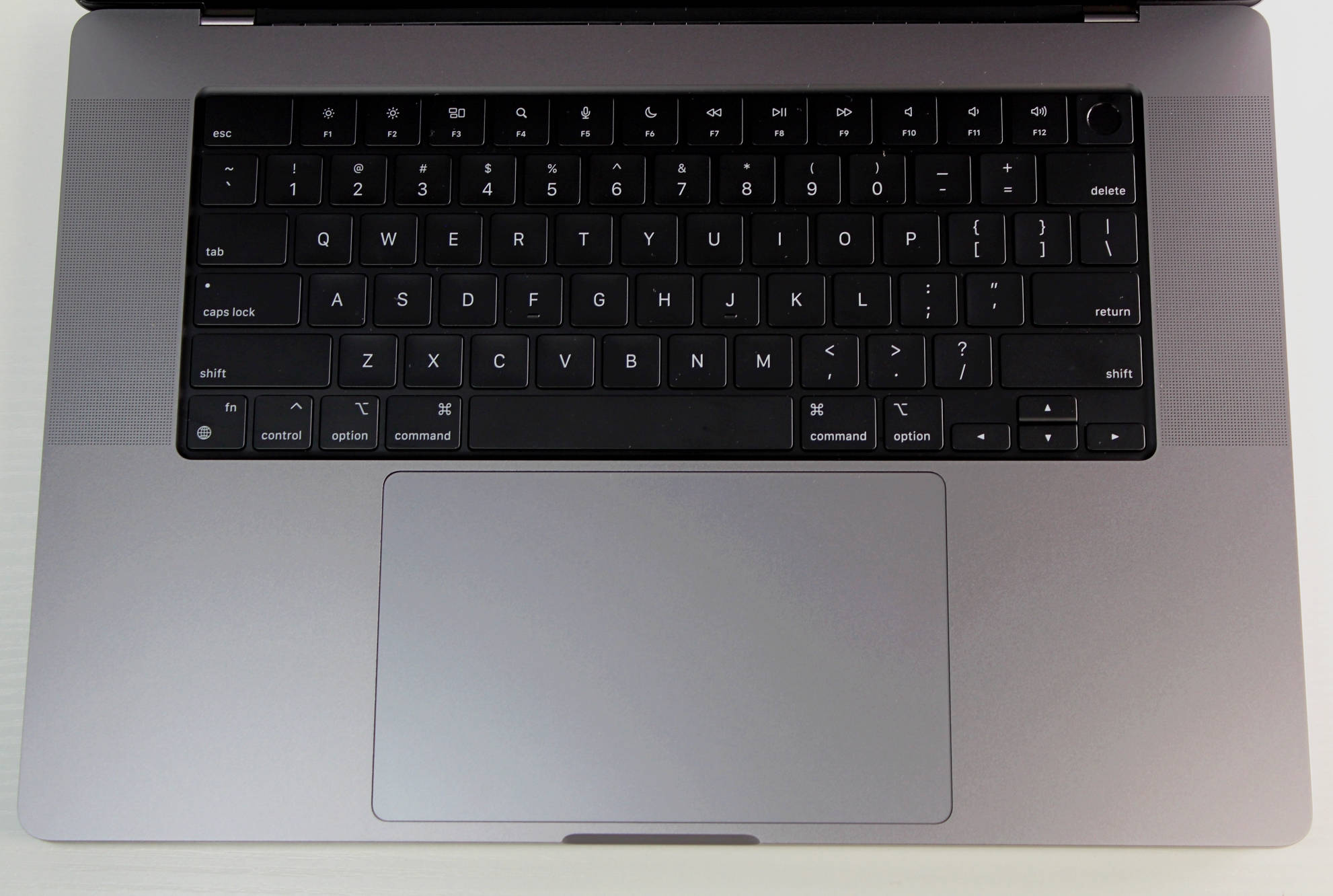 MacBook Pro 16″ (2023) – M2 Max • 38-Core • 96GB 2TB | Techable