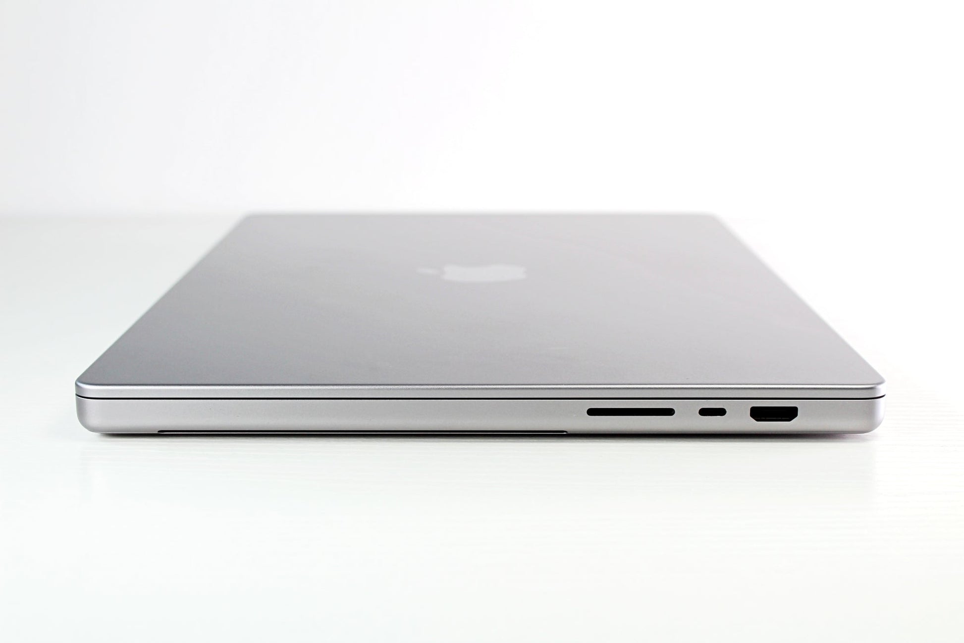 Apple MacBook Pro (2021) 16-inch M1 Max 32-Core GPU 64GB RAM 4TB SSD - Techable