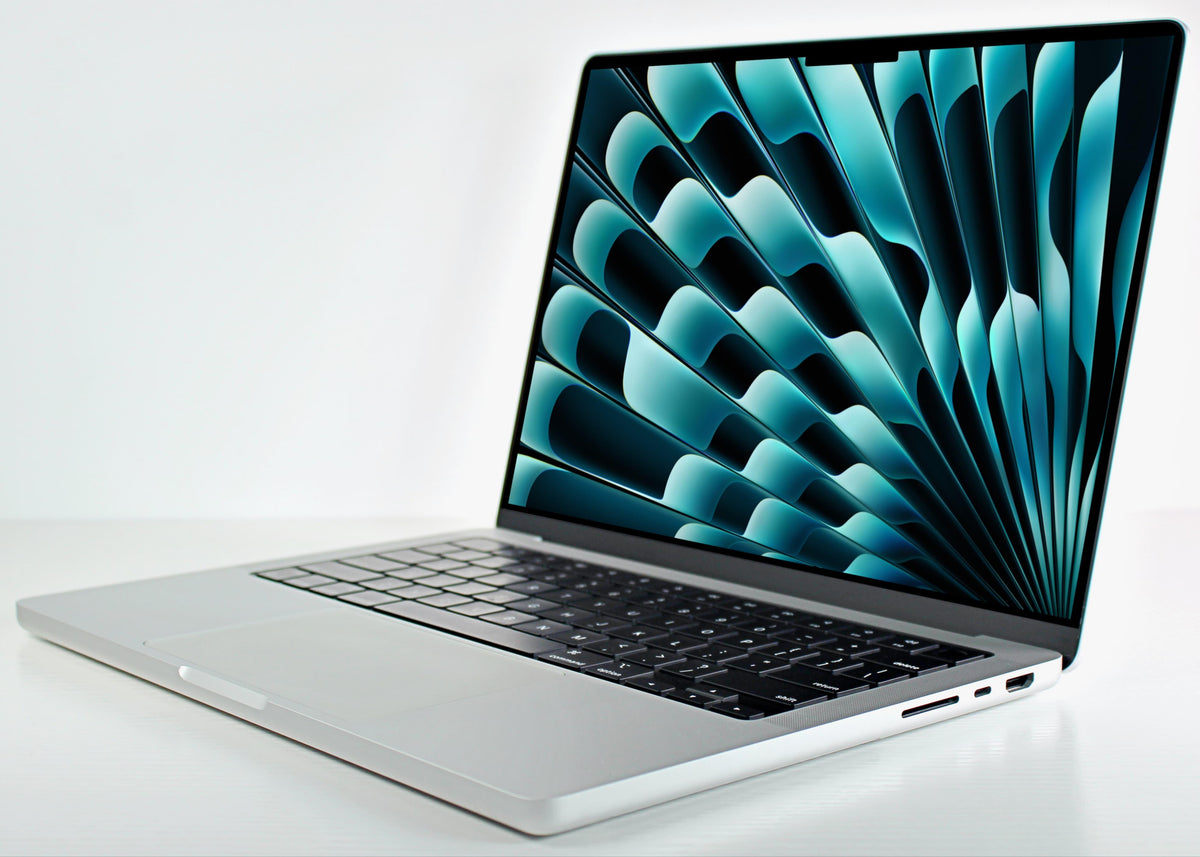 Max Silver 2023 MacBook Pro 14