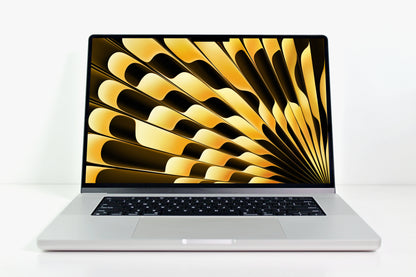 2023 MacBook Pro 16" SIlver Techable