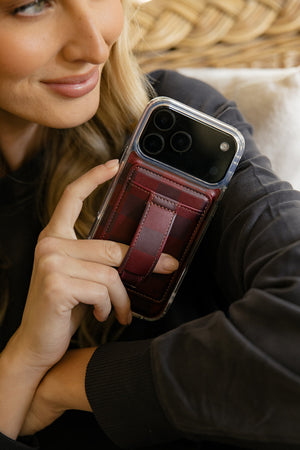 Cozy Check Magnetic Wallet