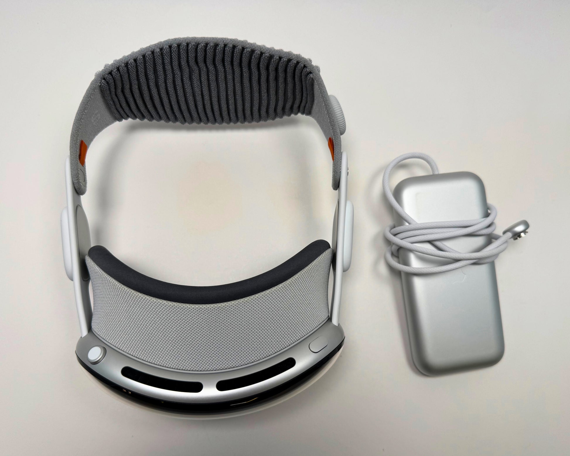 Apple Vision Pro (2024) | Techable