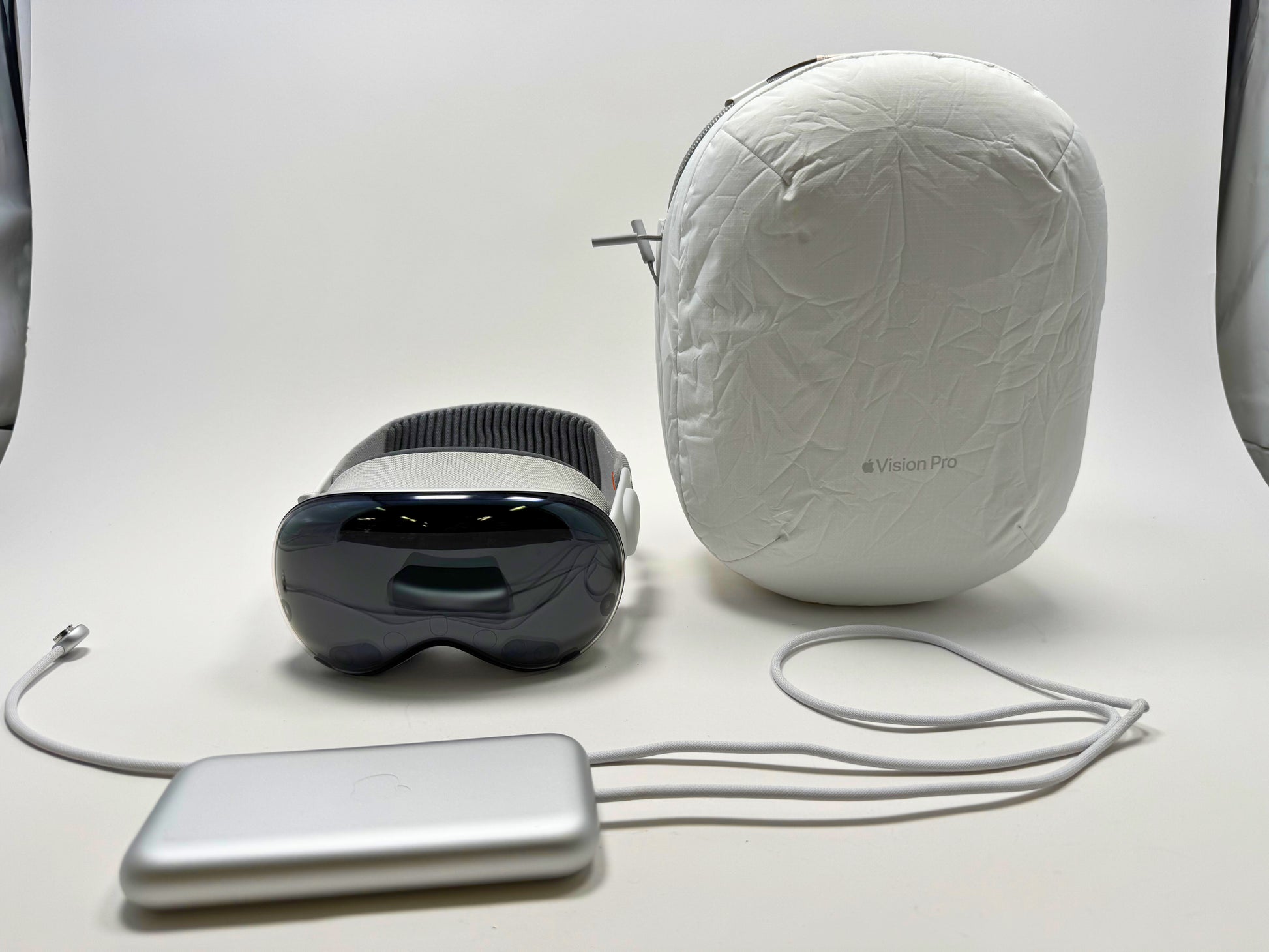Apple Vision Pro (2024) | Techable