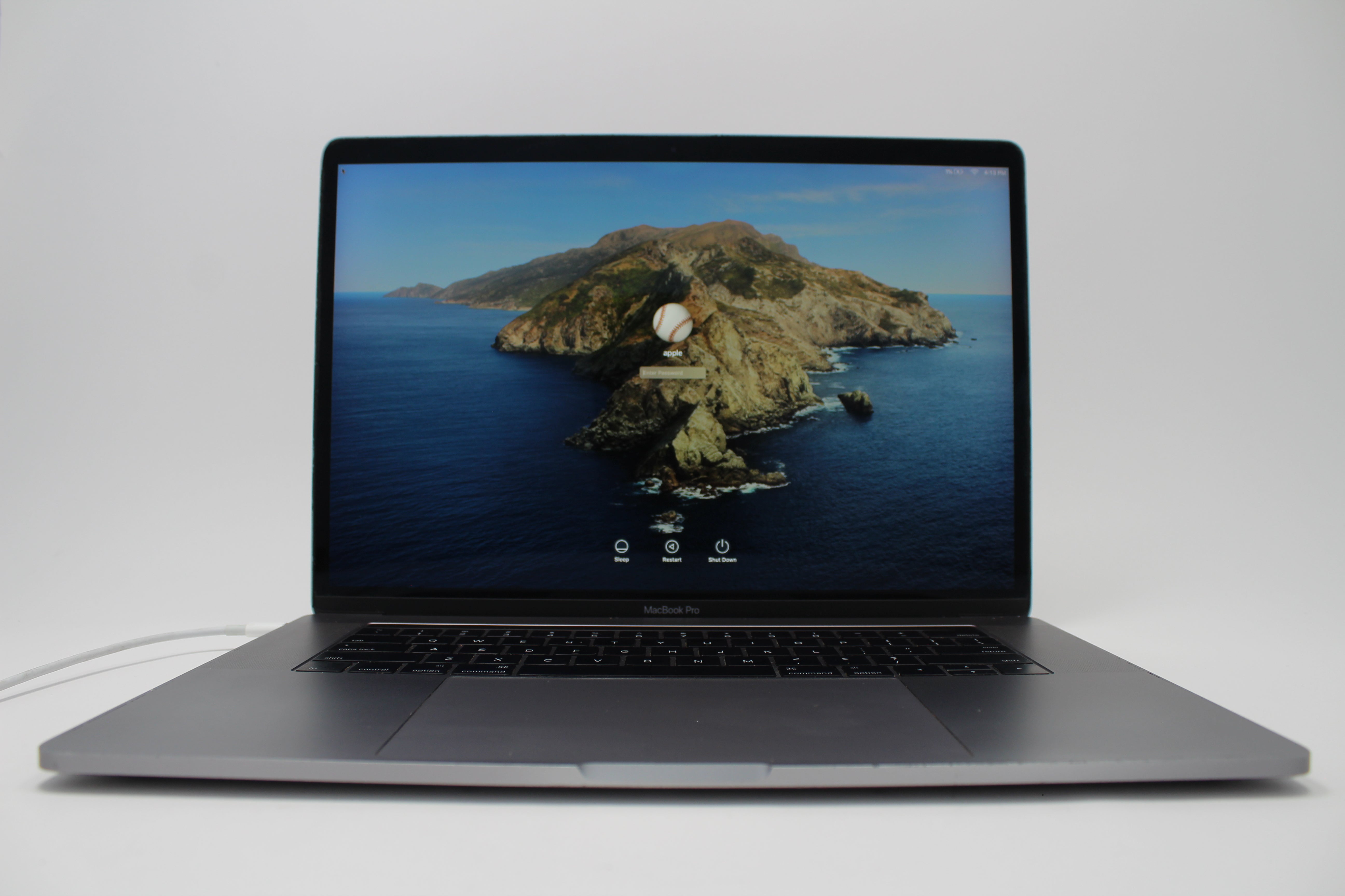 ノートPC Mac (Apple) - Macbook pro 2016 15inch i7 ram16 ssd512 2016 MacBook Pro 15-inch i7 – 16GB RAM 512B SSD Silver