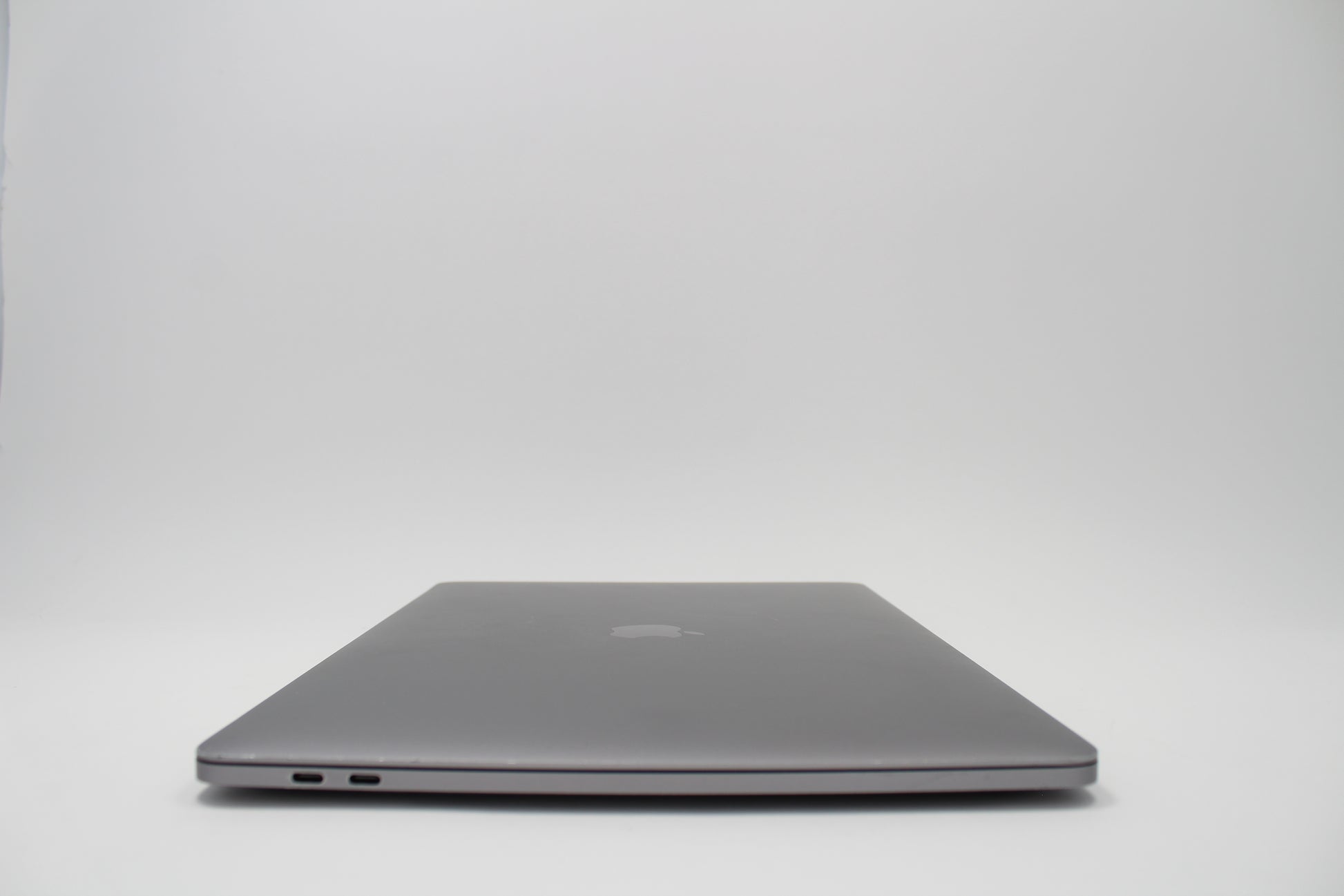 2016 Apple MacBook Pro 15-inch i7 2.7GHz 16GB RAM 512GB SSD Radeon Pro 455 | Techable