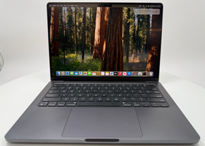 MacBook Pro (2024) 14-inch Nano-Texture – Apple M4 Max 16-Core CPU • 40-Core GPU – 64GB RAM 1TB SSD – 91 Cycles • AppleCare+ 01/28