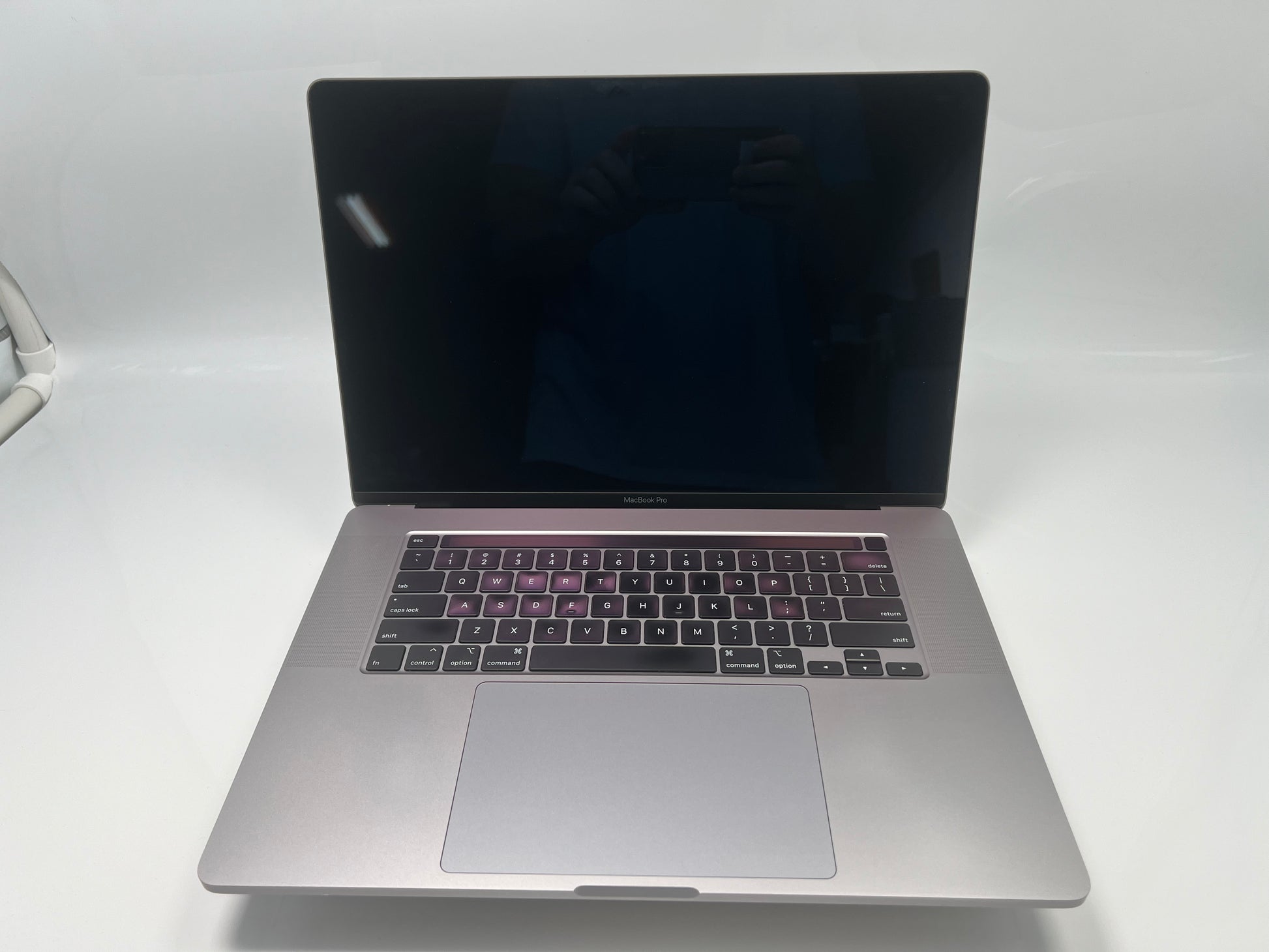 MacBook Pro (2019) 16-Inch - 2.3GHz Core i9 - 5500M - 64GB RAM - 2TB SSD - Space Grey - Techable