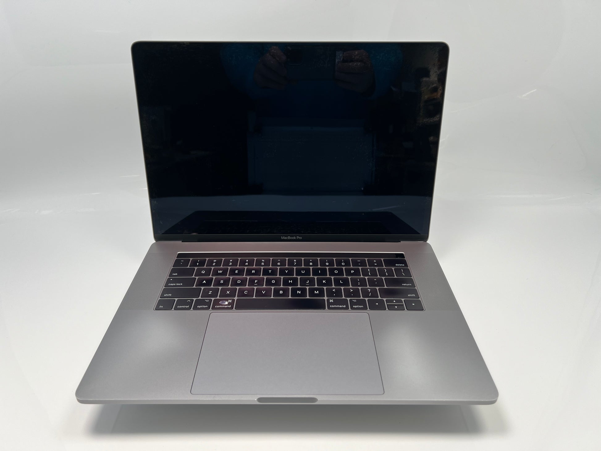 Apple MacBook Pro 2017 For Parts Only Cracked Screen + Delamination - Techable