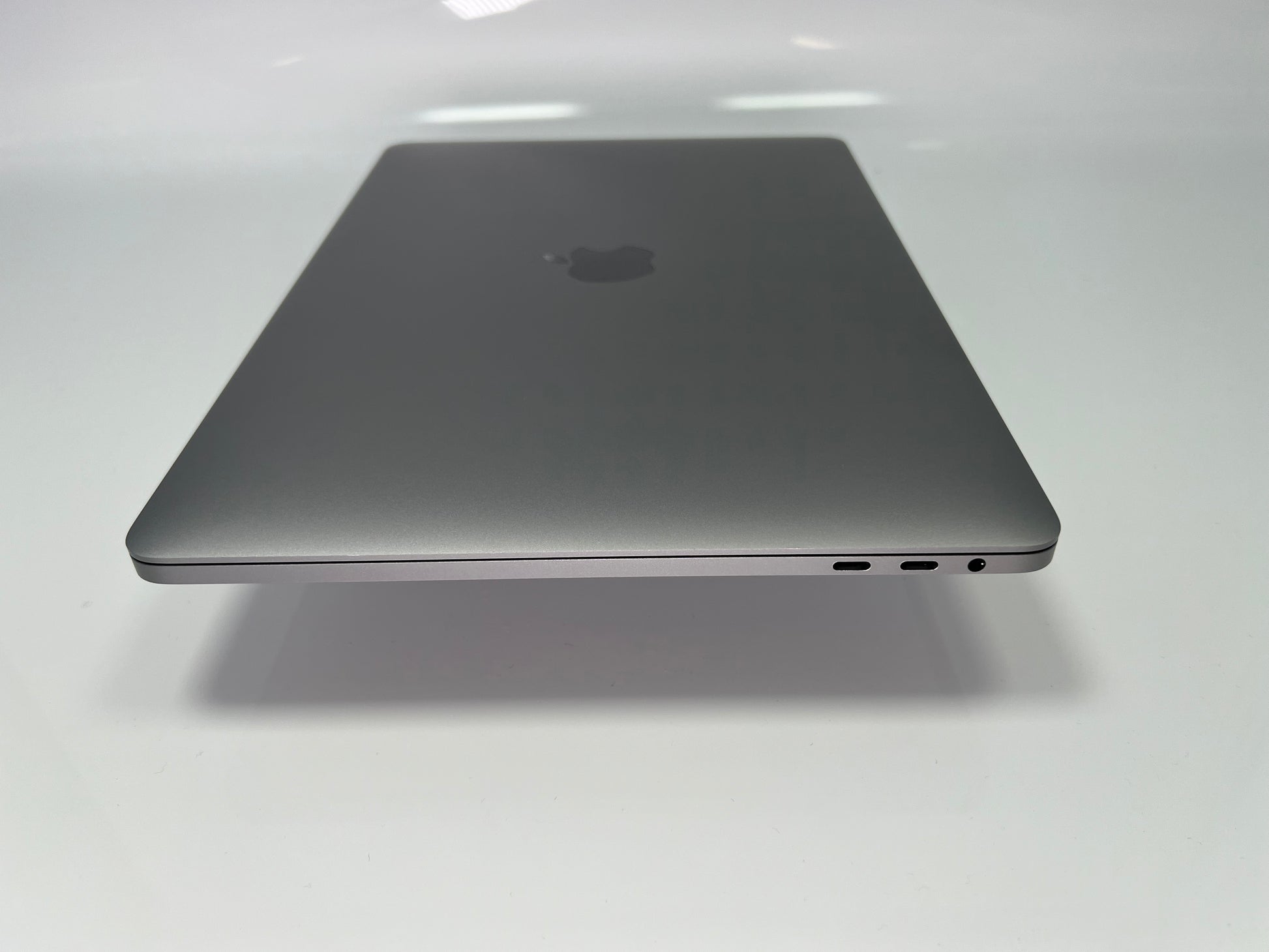 Apple MacBook Pro (13-inch Mid 2018) 2.7 GHz I7-8559U 8GB 512GB SSD (Space Gray) - Great Condition - Techable