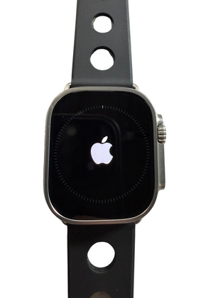 Apple Watch Ultra 3 Hermès (2025) – 49mm • GPS • Cellular – Natural Titanium Case • Noir Scub’H Diving Band – Warranty 04/27