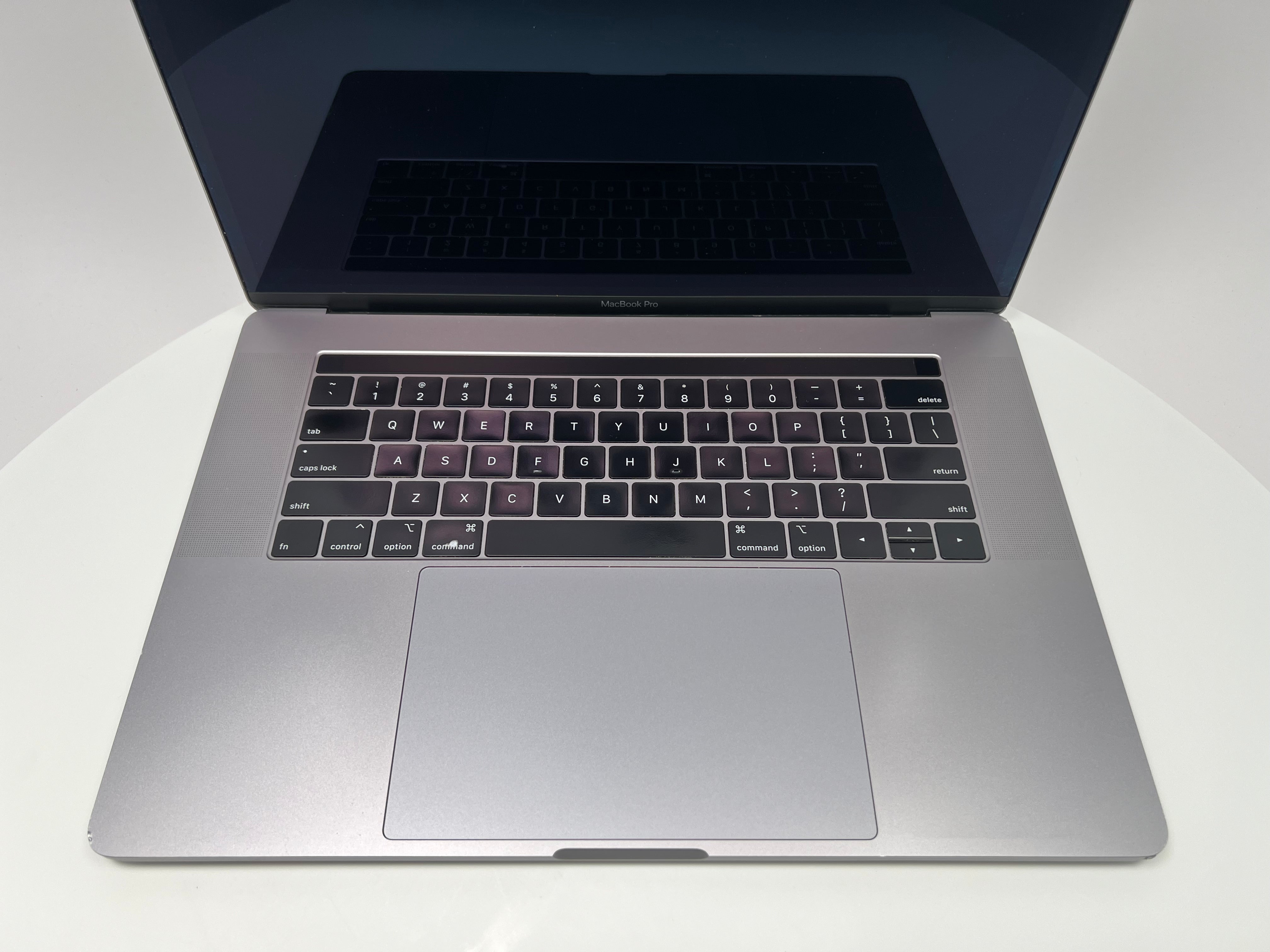 Apple MacBook Pro 15インチ スペースグレー 2018 Amazon.com: Apple 2018 MacBook Pro with 2.2GHz Intel Core i7
