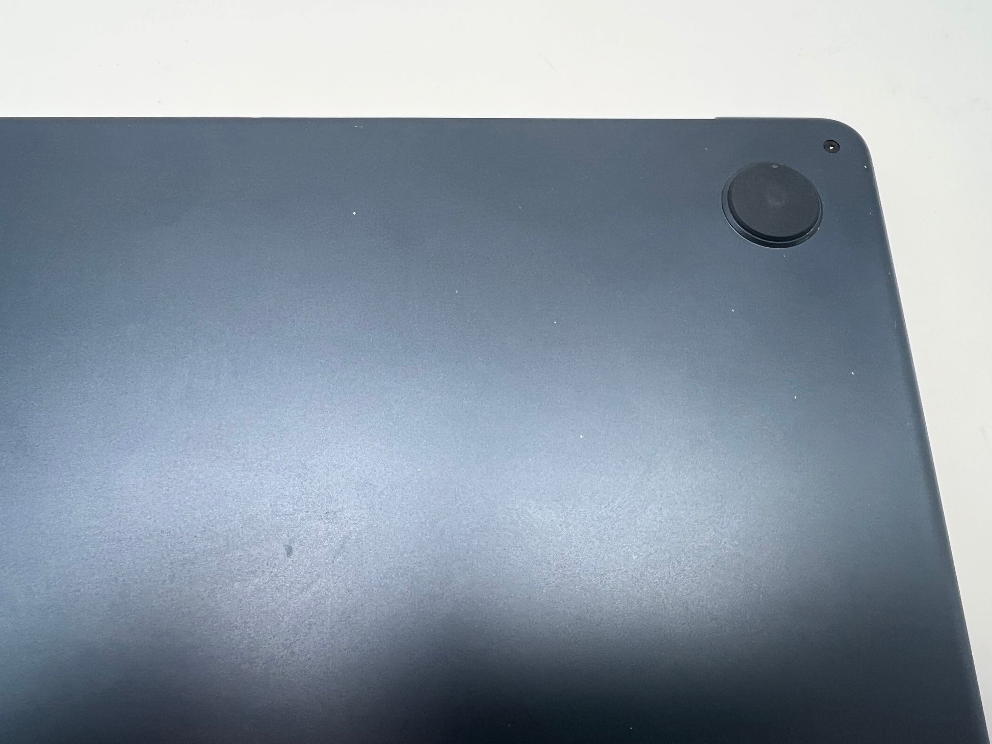 MacBook Air (2022) 13-inch – Apple M2 10-Core GPU | Techable