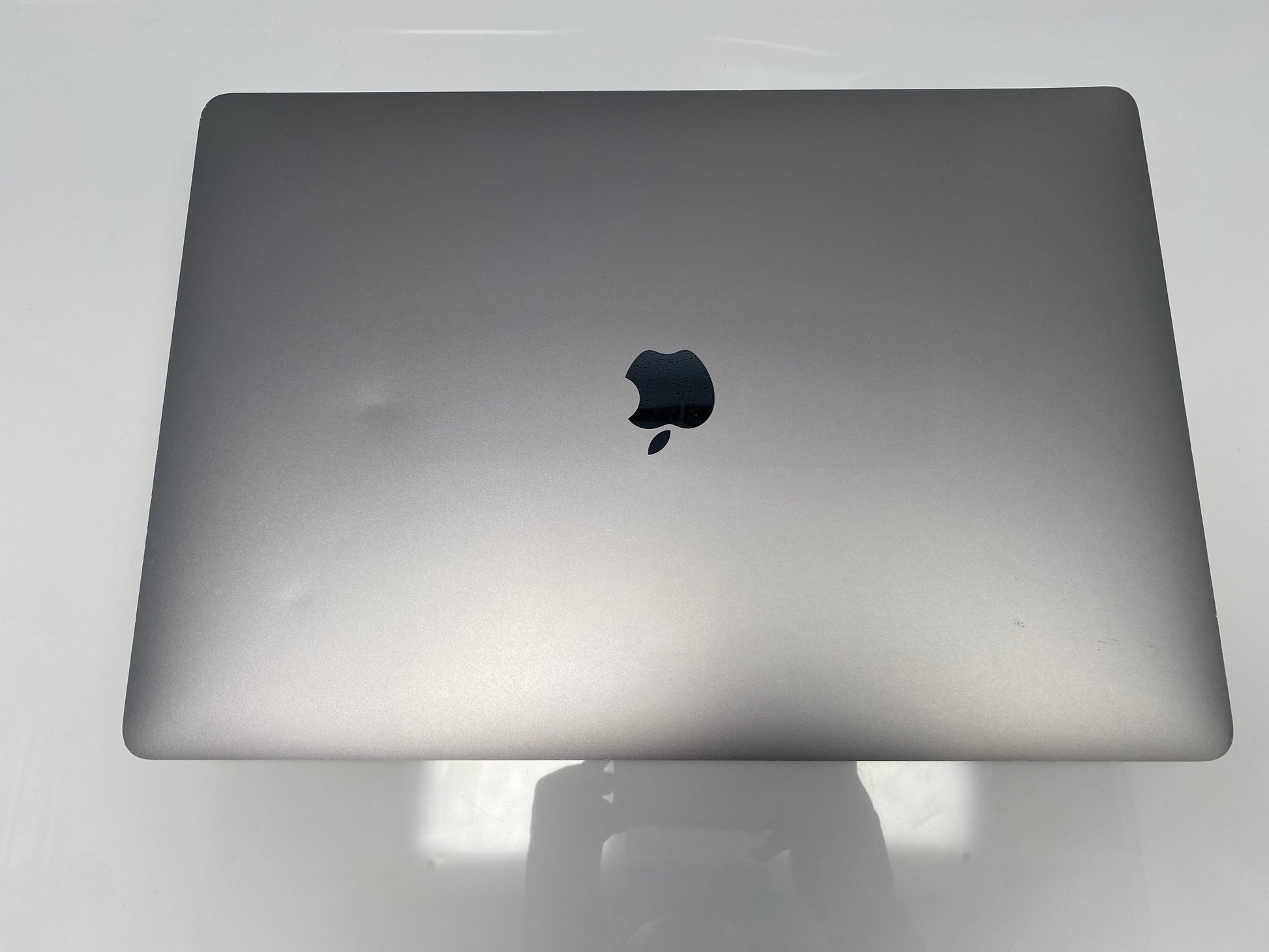 MacBook Pro (2019) 16-Inch - 2.6GHz Core i7 - 5300M - 16GB - 512 SSD - Russian Keyboard- Space Grey - Techable