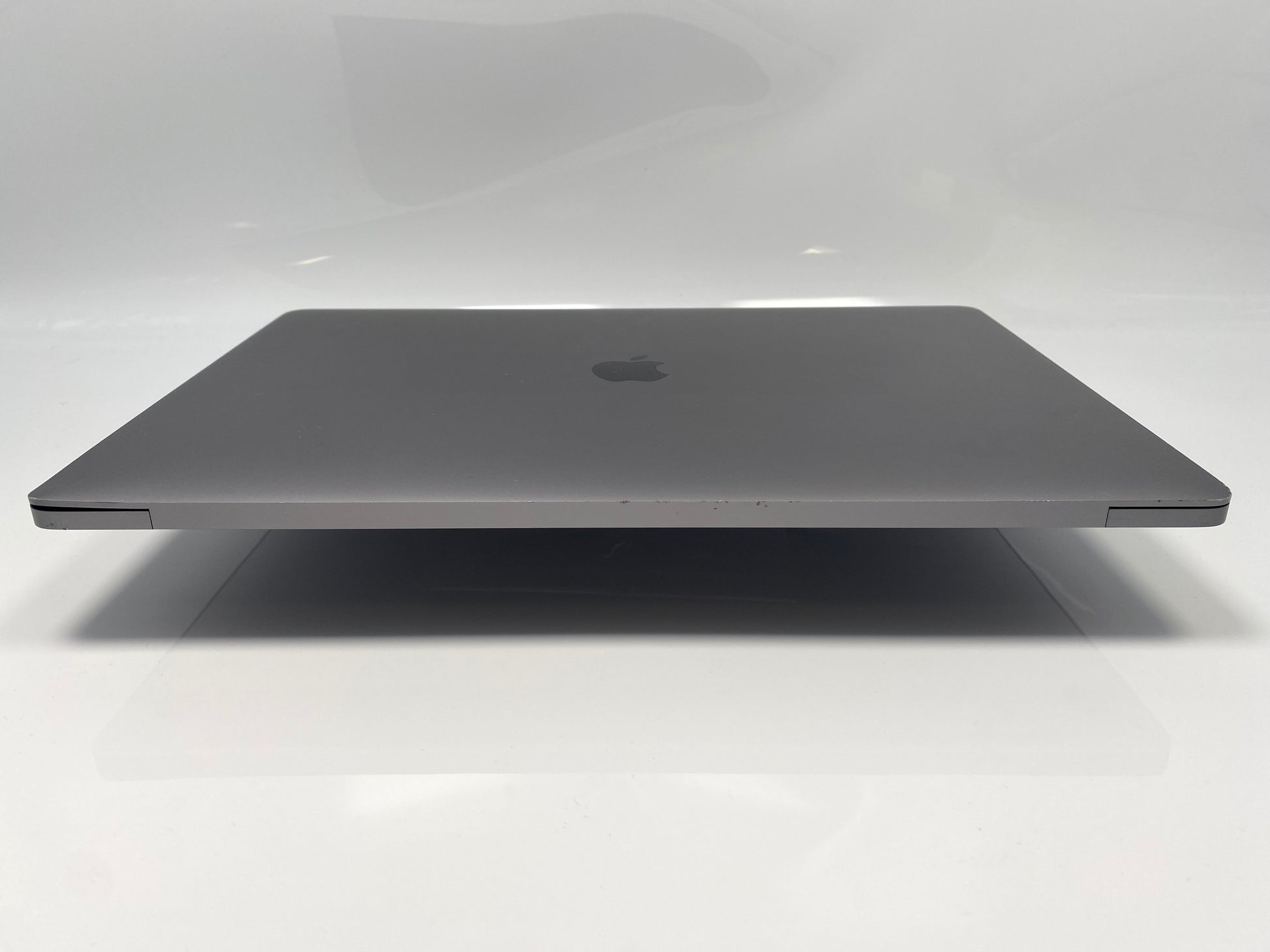 MacBook Pro (2019) 16-Inch - 2.6GHz Core i7 - 5300M - 16GB - 512 SSD - Russian Keyboard- Space Grey - Techable