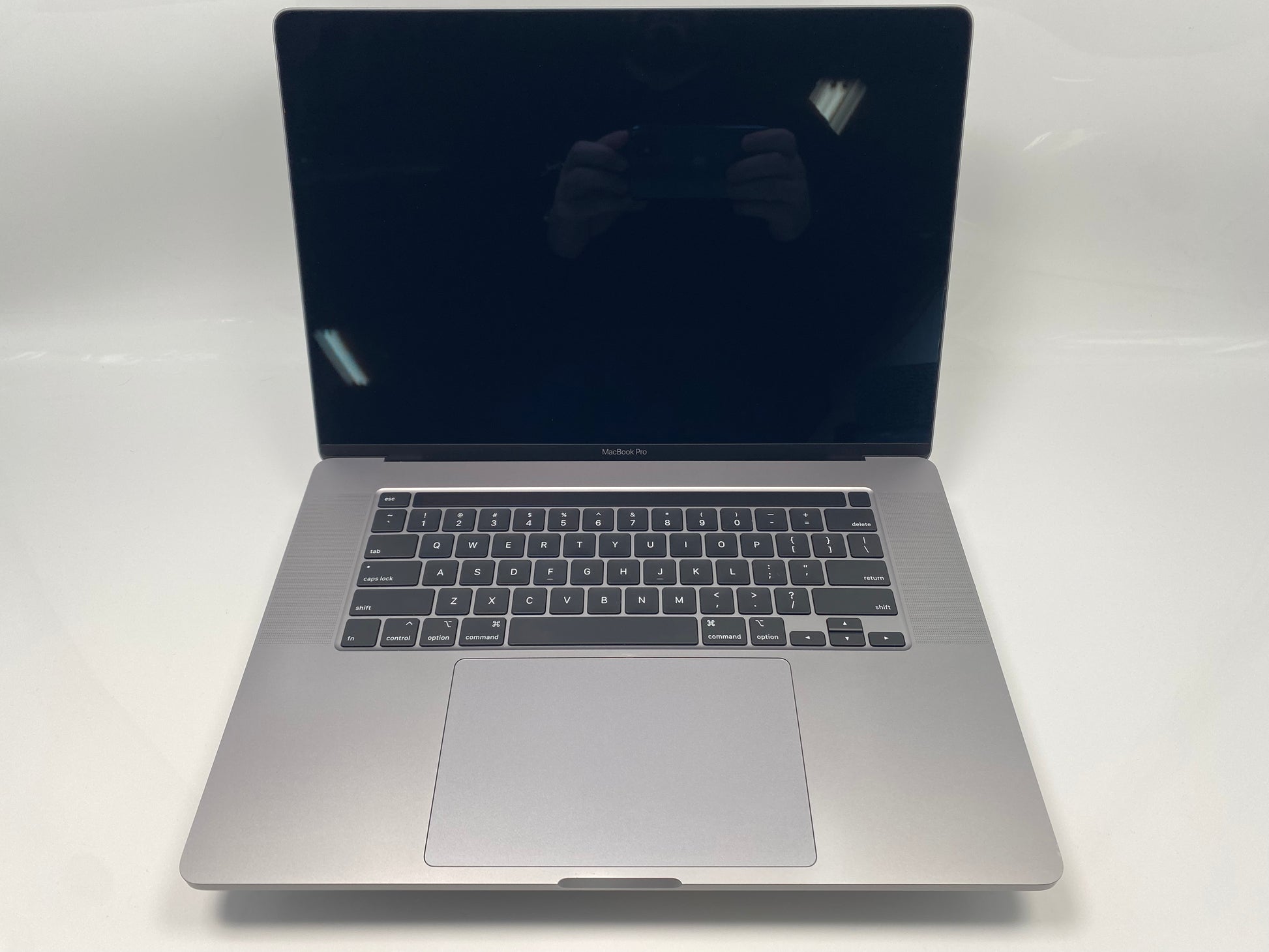 MacBook Pro 16 inch i9 2.4 GHz i9 16GB 512GB SSD (Space Grey MacBook Pro 16 inch i9 2.4 GHz i9 16GB 512GB SSD (Space Grey