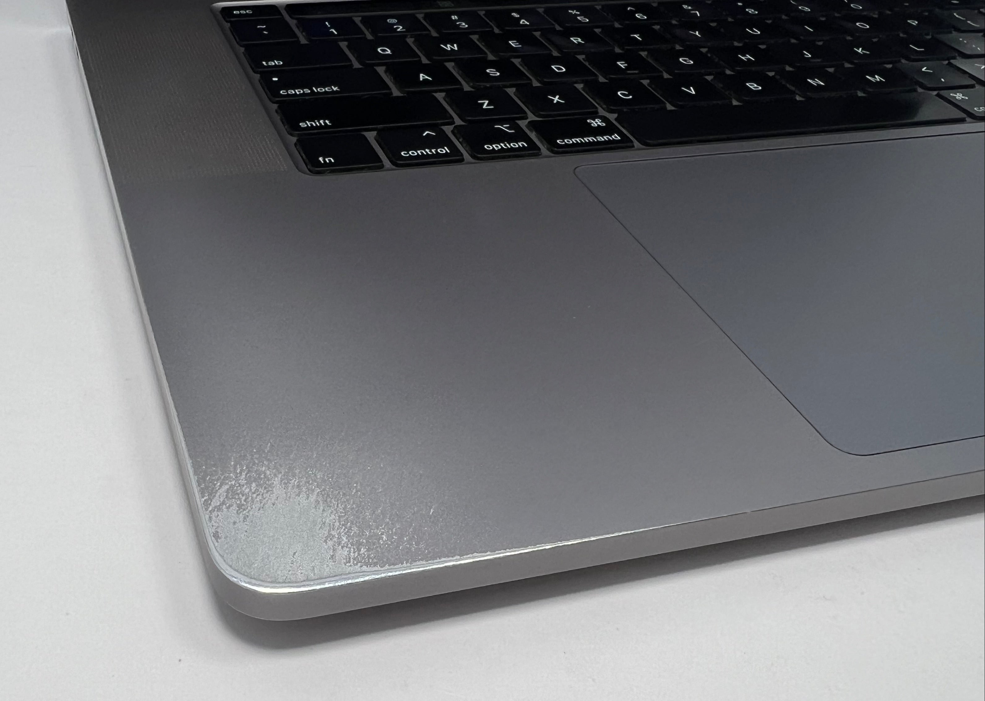 2019 MacBook Pro 16-inch i9 – 32GB RAM 8TB SSD Space Gray