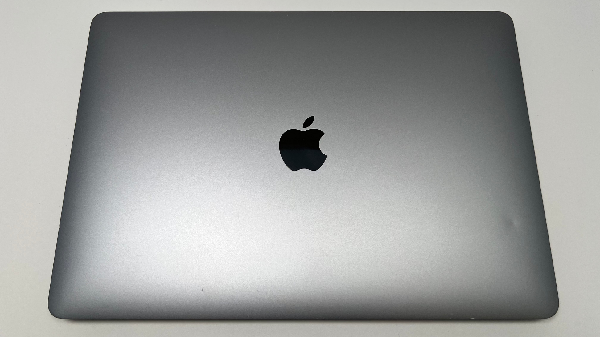 MacBook Pro (2020) 13-inch Space Gray | Techable