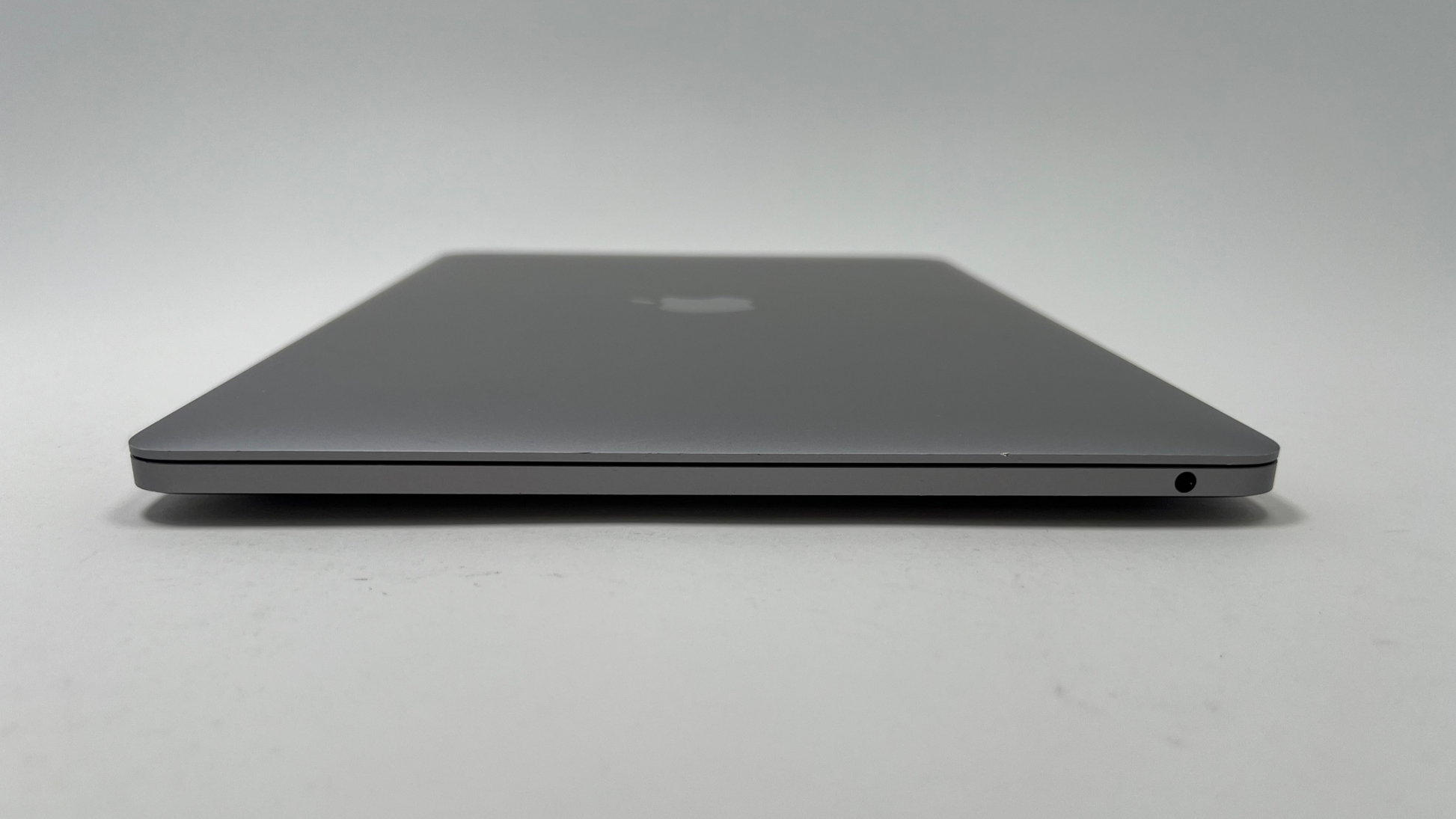 MacBook Pro (2020) 13-inch Space Gray | Techable