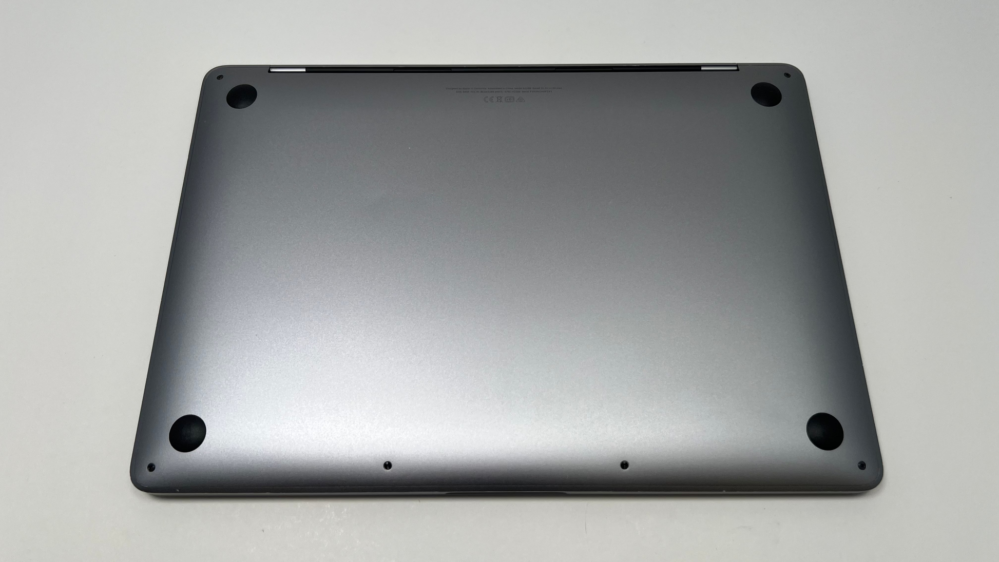 MacBook Pro (2020) 13-inch Space Gray | Techable