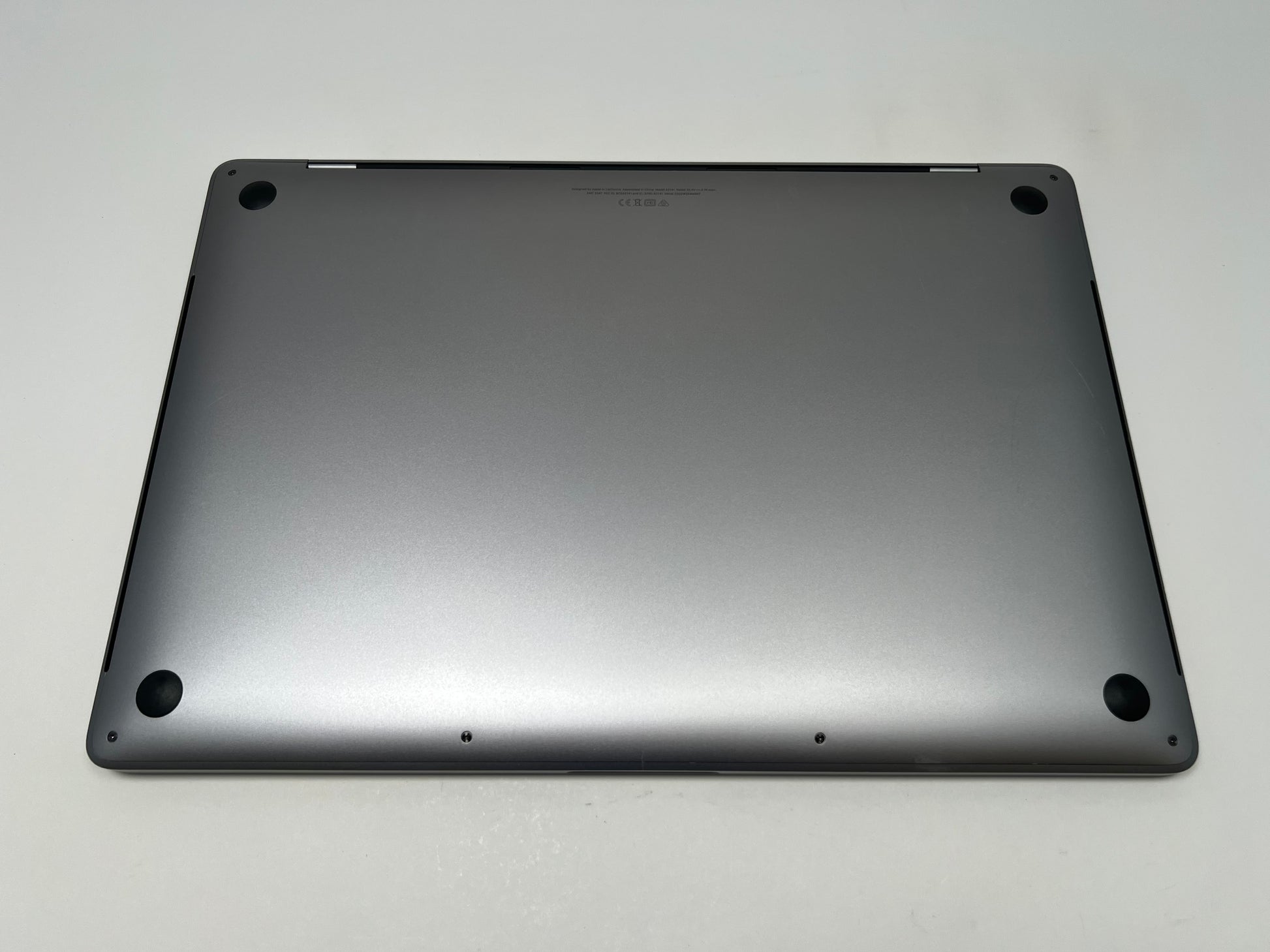 2019 MacBook Pro 16-inch i9 – 64GB RAM 2TB SSD 5500M Gray