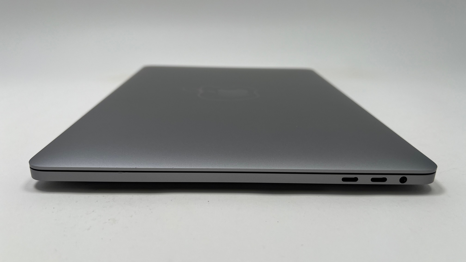 MacBook Pro (2020) 13-inch Gray | Techable
