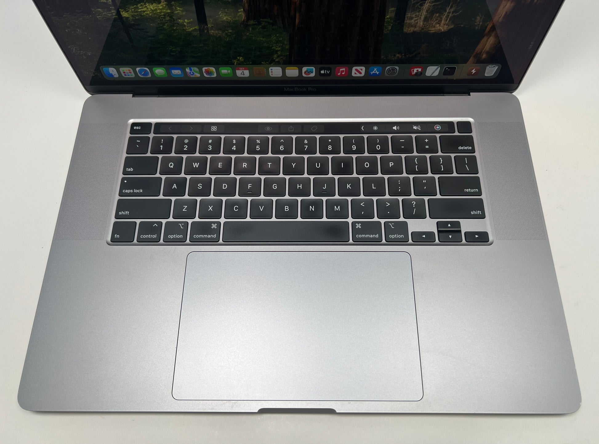 MacBook Pro (2019) 16-inch Space Gray | Techable