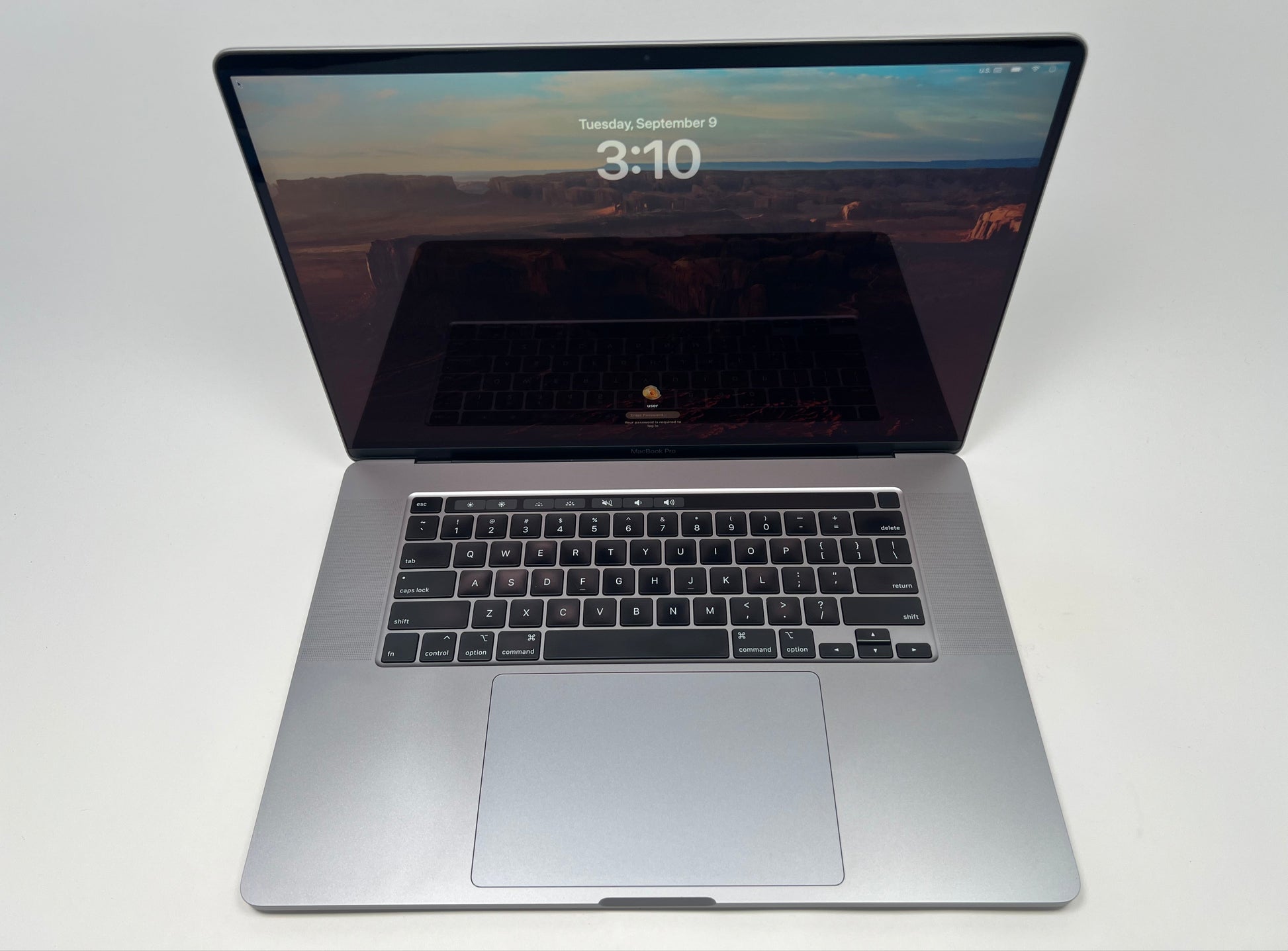 MacBook Pro (2019) 16-inch Gray | Techable