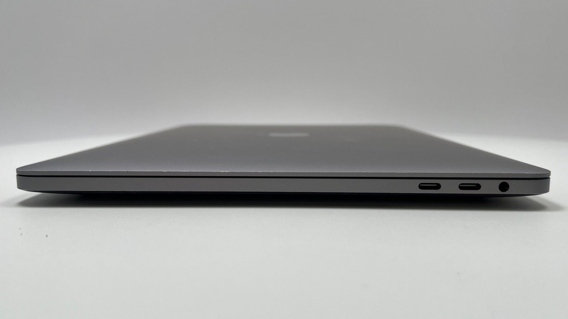 MacBook Pro (2020) 13-inch Space Gray | Techable