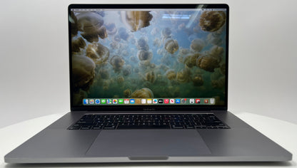 MacBook Pro (2019) 16-inch – Intel Core i9 2.4GHz • 5300M GPU – 16GB RAM 512GB SSD