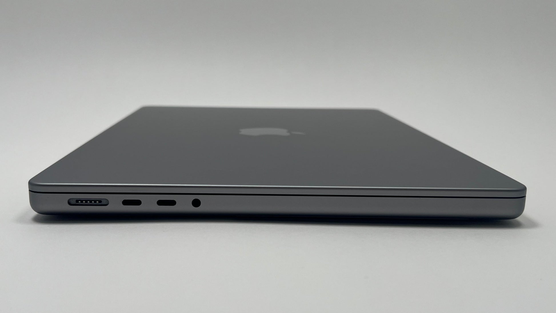 MacBook Pro (2023) 14-inch Apple M2 Space Gray | Techable