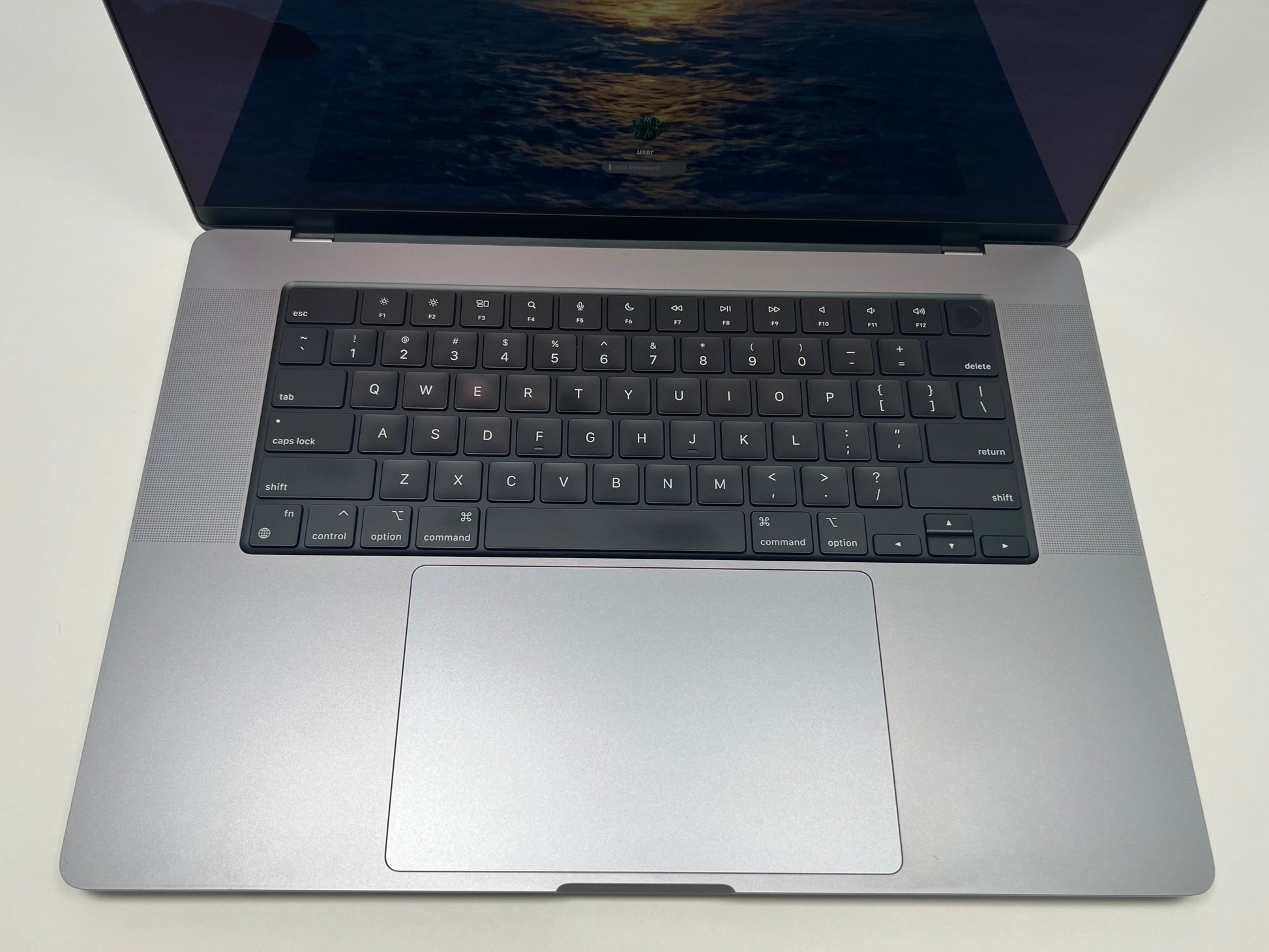 MacBook Pro (2021) 16-inch Apple 32-Core | Techable