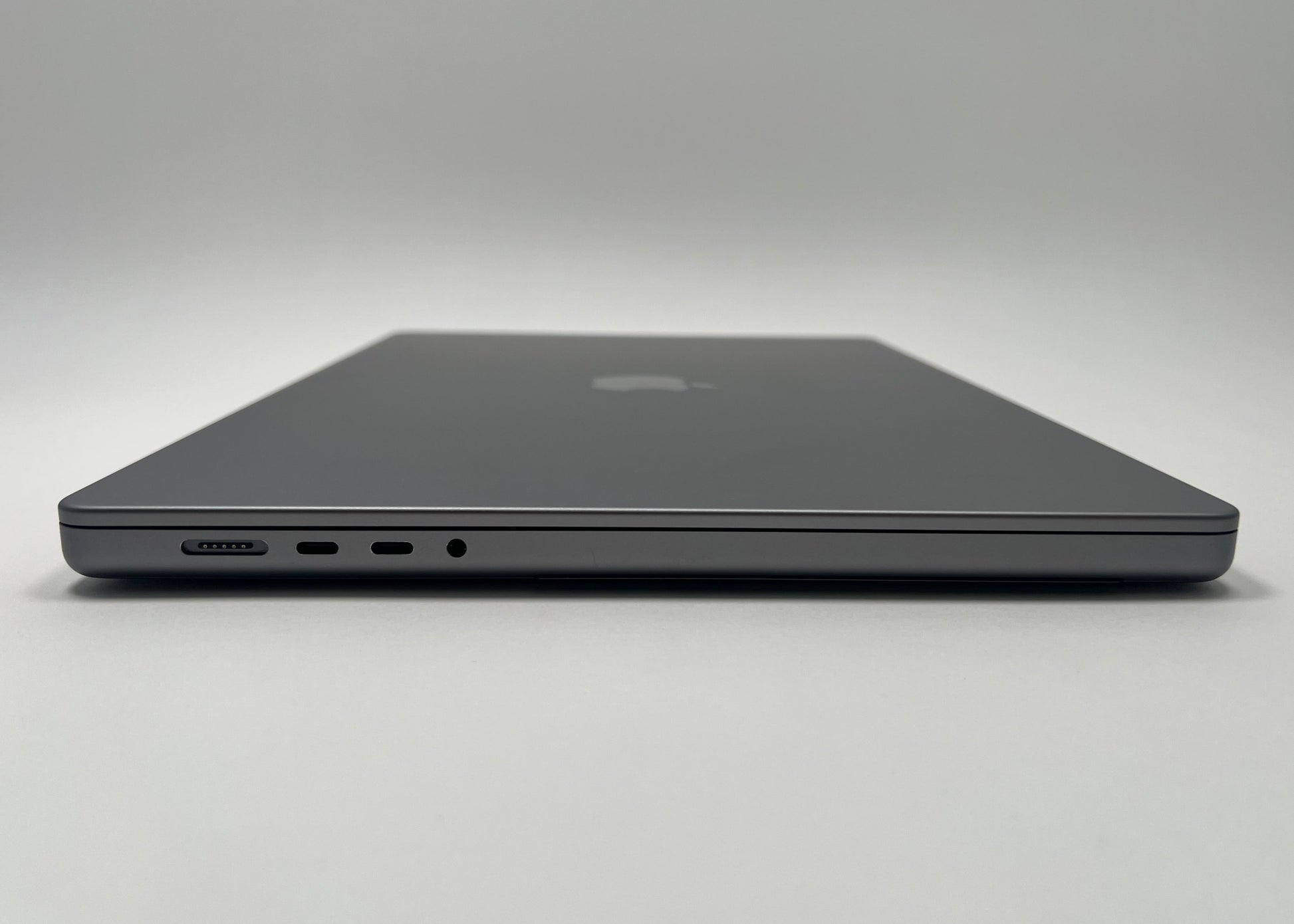 MacBook Pro (2021) 16-inch Apple 32-Core | Techable