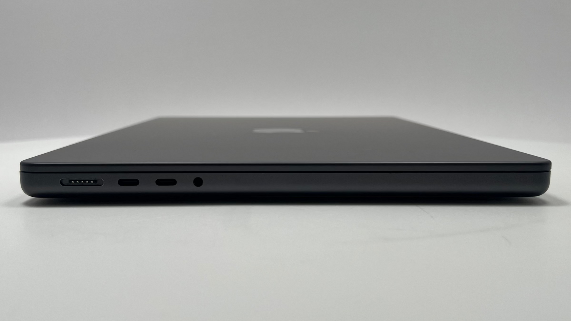MacBook Pro (2023) 14-inch – Apple M3 Pro • 14-Core GPU | Techable