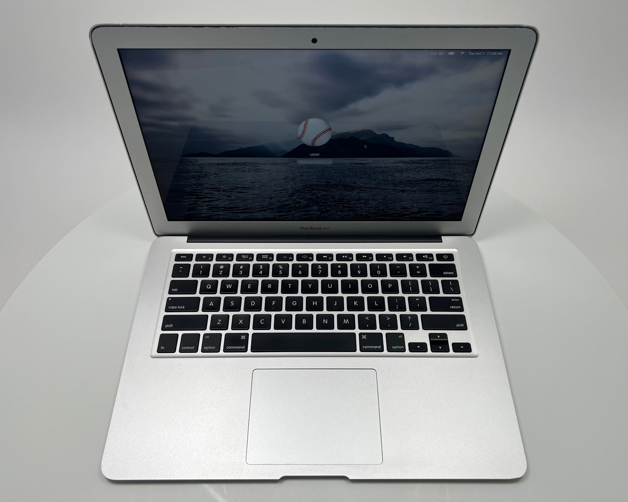 MacBook Air (2017) – i7 • HD 6000 – 8GB RAM 512GB SSD | Techable