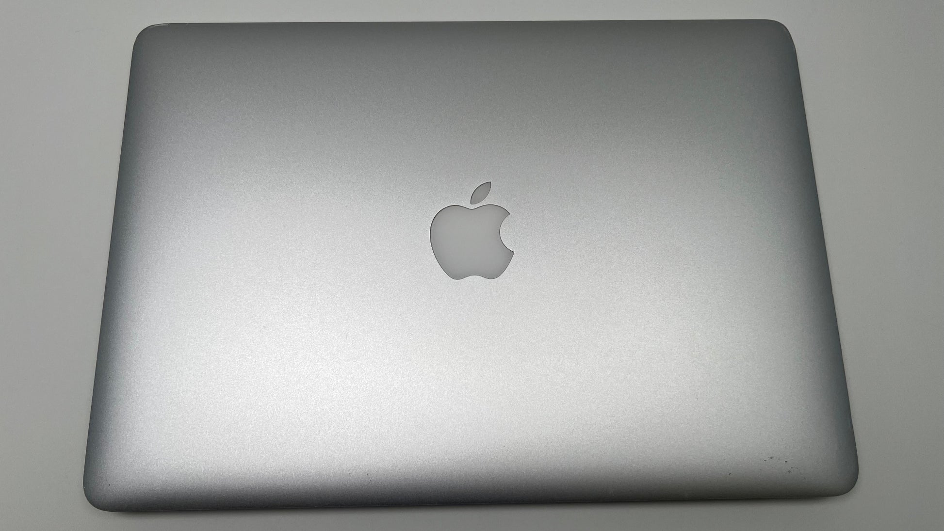 MacBook Air (2017) 13-inch Silver | Techable
