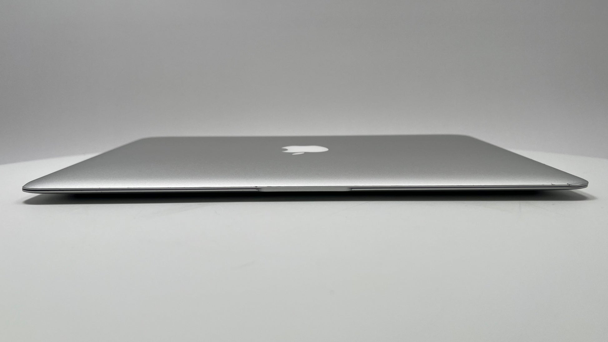 MacBook Air (2017) 13-inch Silver | Techable