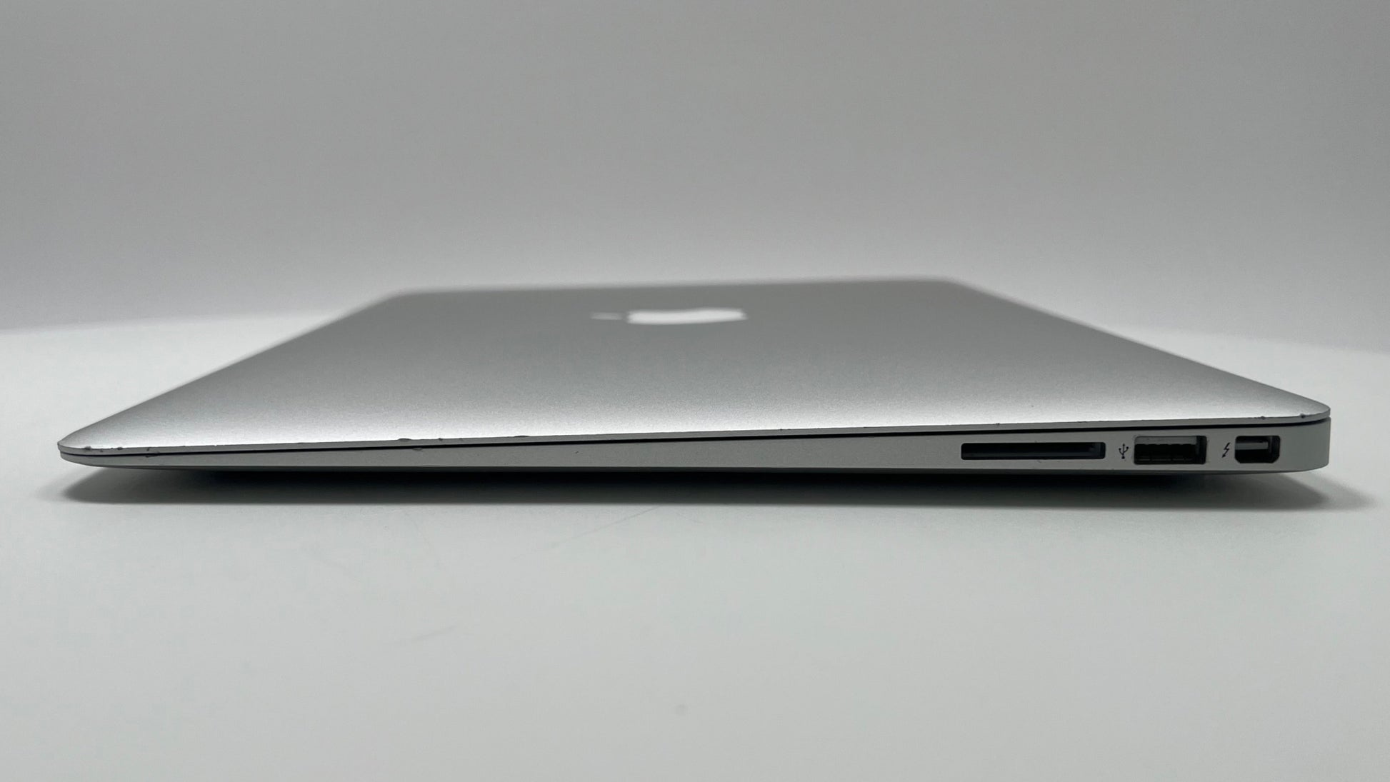 MacBook Air (2017) 13-inch Silver | Techable