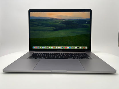 MacBook Pro (2018) 15-inch – Intel Core i7 2.6GHz • Radeon Pro 560X – 32GB 1TB - Read