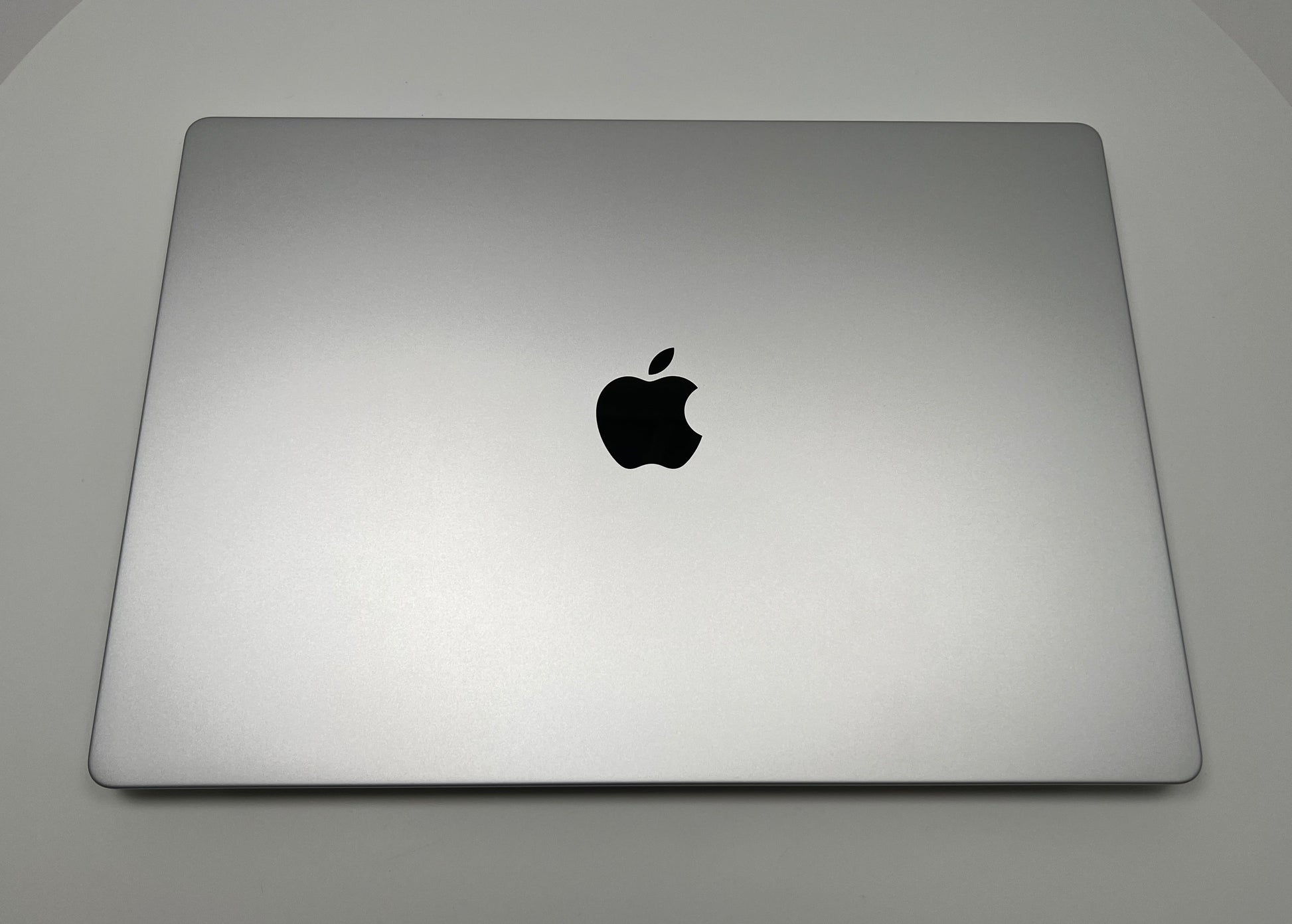MacBook Pro (2024) 16-inch Nano-Texture Display Apple M4 Max 40-Core GPU | Techable
