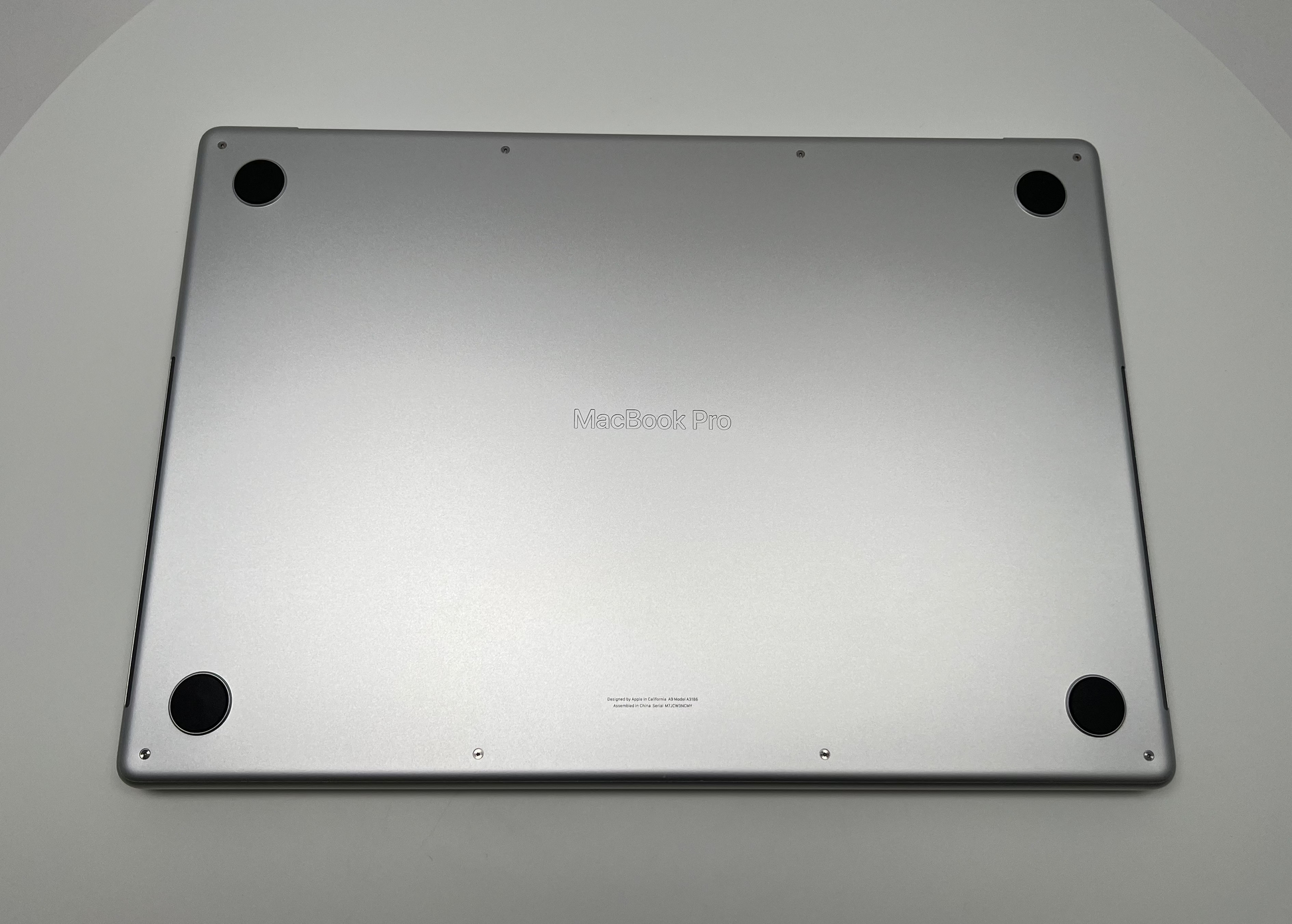 MacBook Pro (2024) 16-inch Nano-Texture Display Apple M4 Max 40-Core GPU | Techable