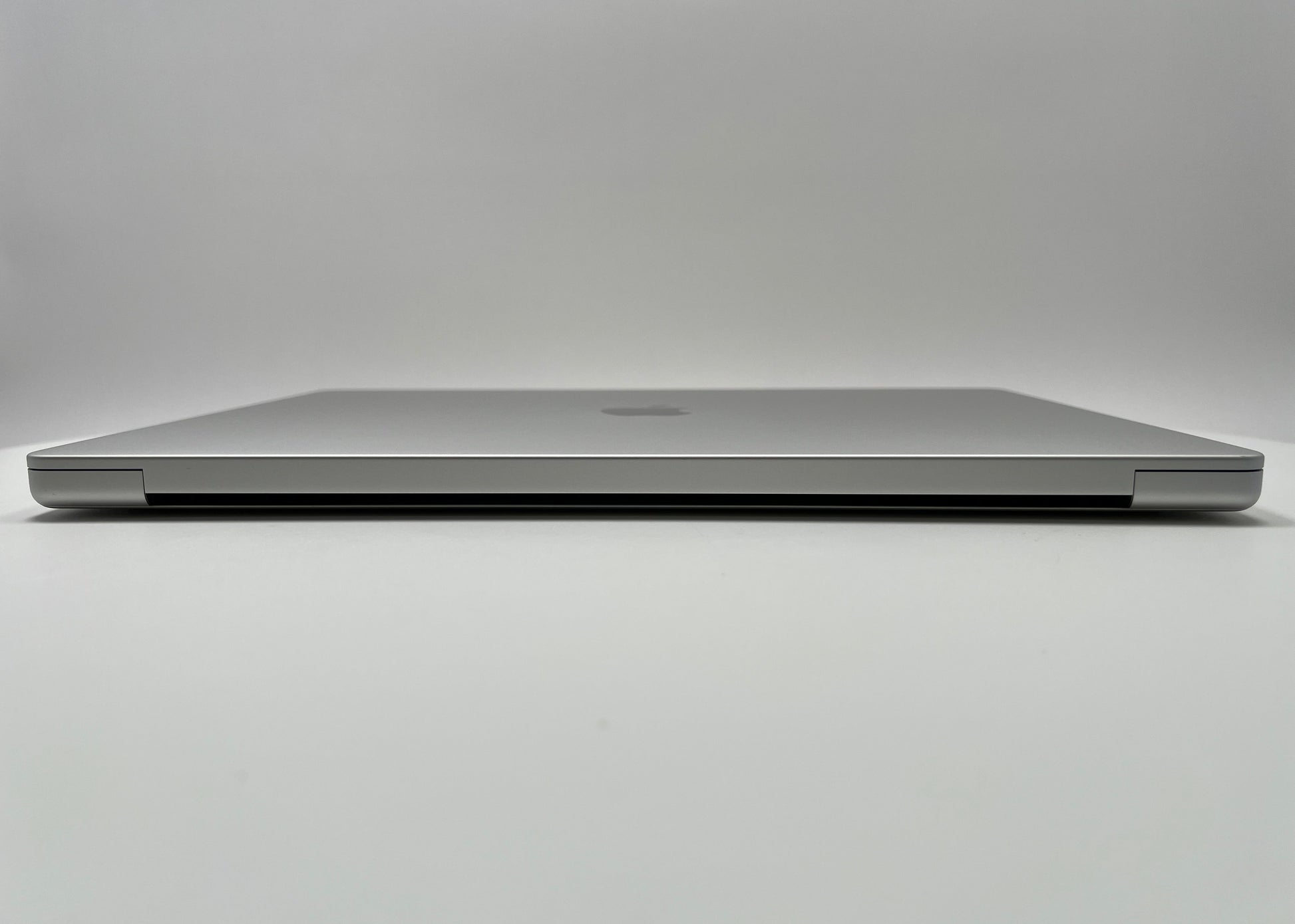 MacBook Pro (2024) 16-inch Nano-Texture Display Apple M4 Max 40-Core GPU | Techable