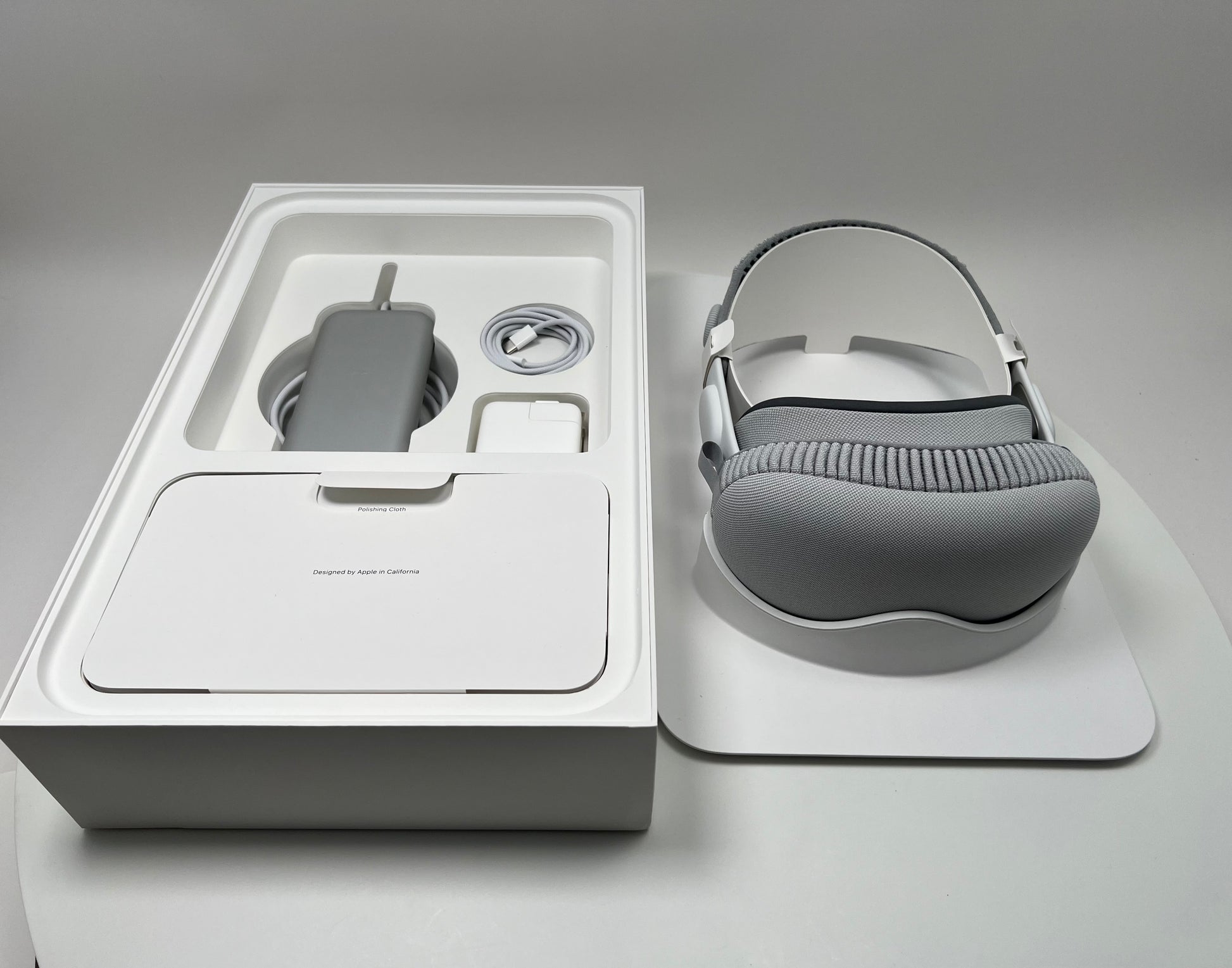 Apple Vision Pro (2024) | Techable