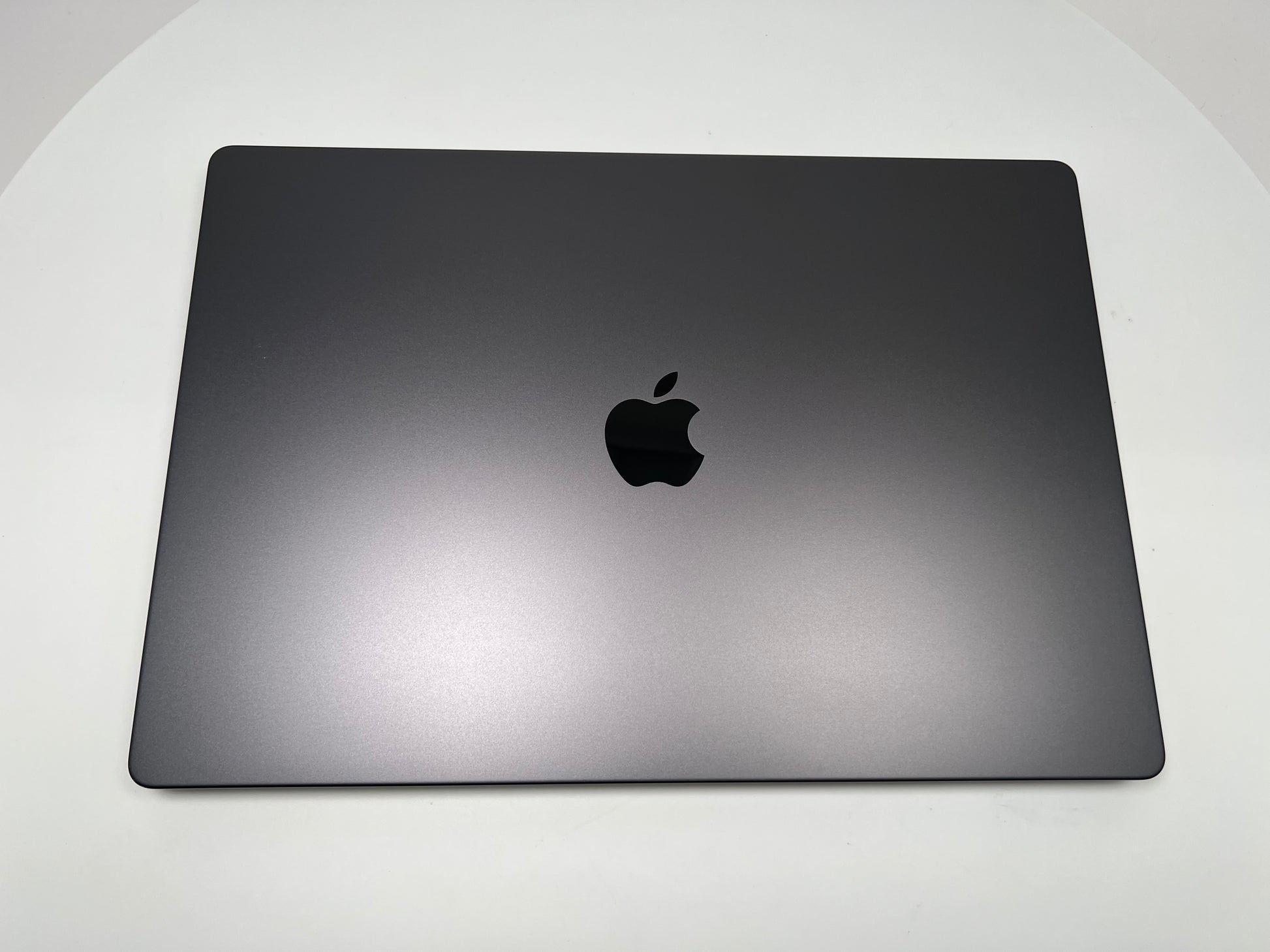MacBook Pro (2024) 16
