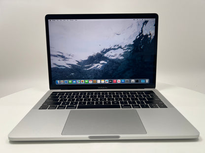 MacBook Pro (2018) 13-inch – Intel Core i7 2.7GHz • 16GB RAM 1TB SSD – Read